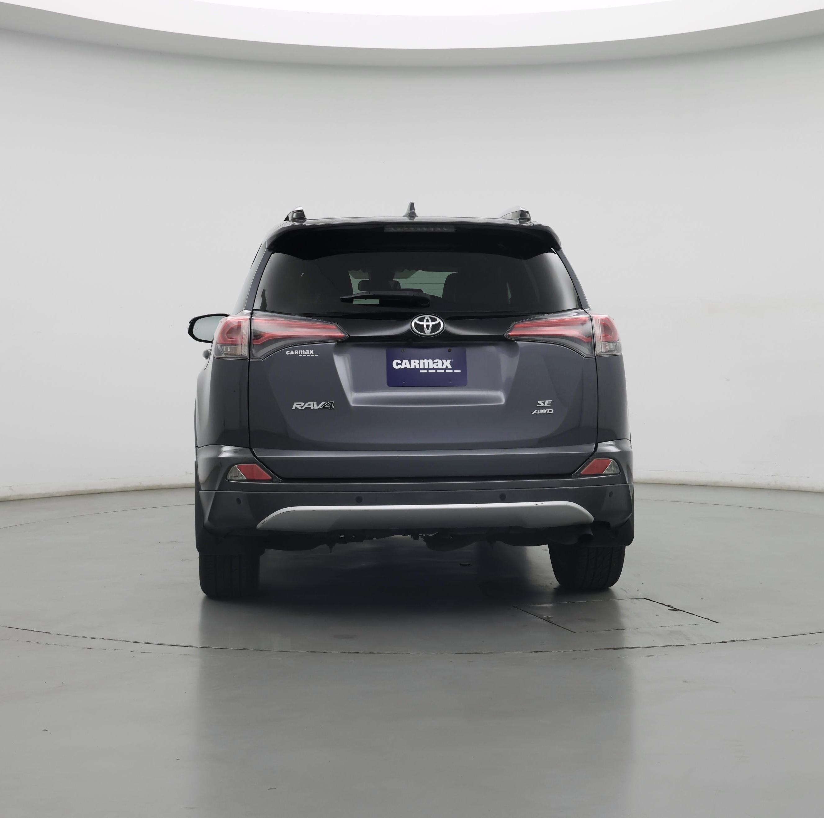 Thumbnail: 2016 Toyota RAV4 - 6