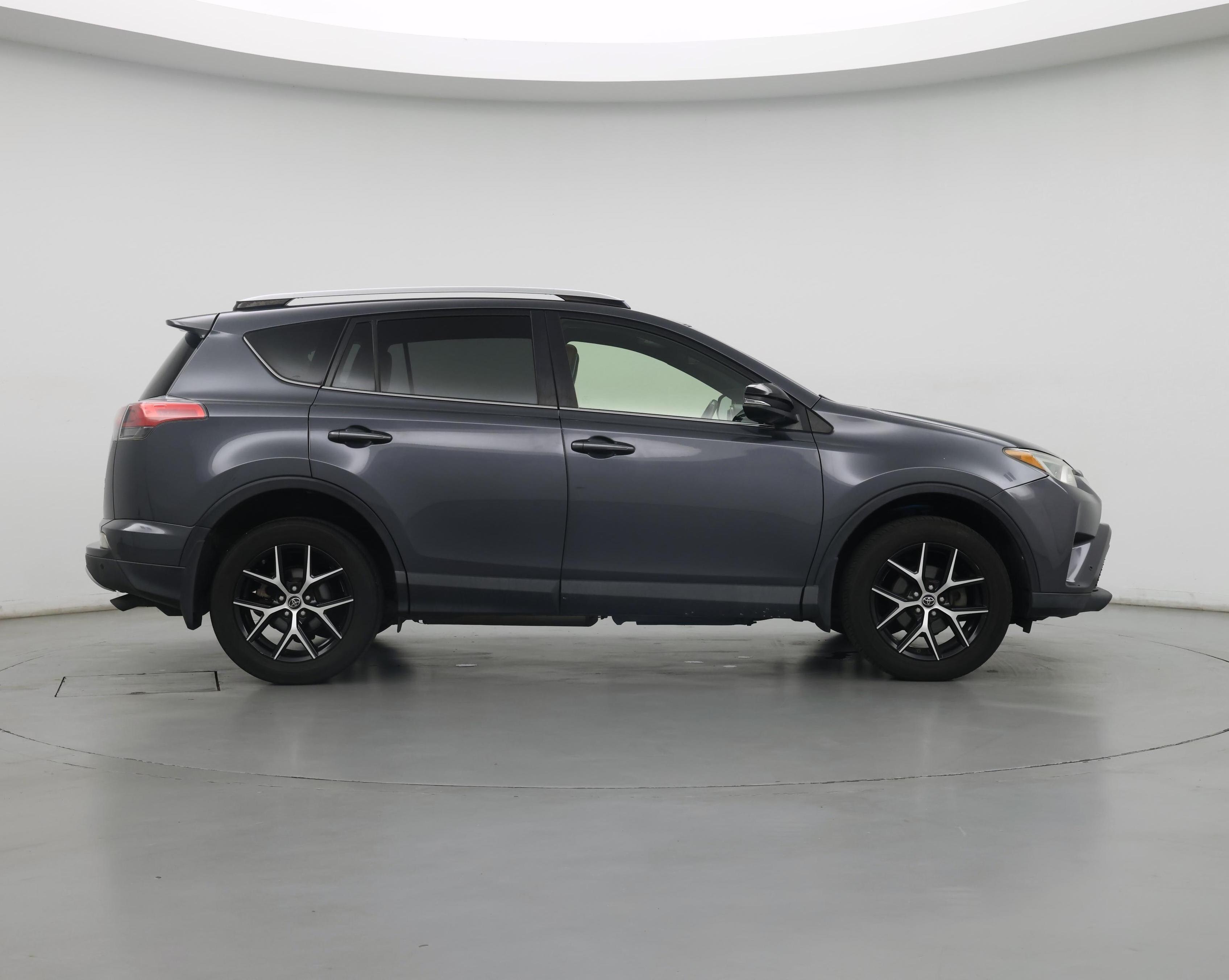 Thumbnail: 2016 Toyota RAV4 - 7