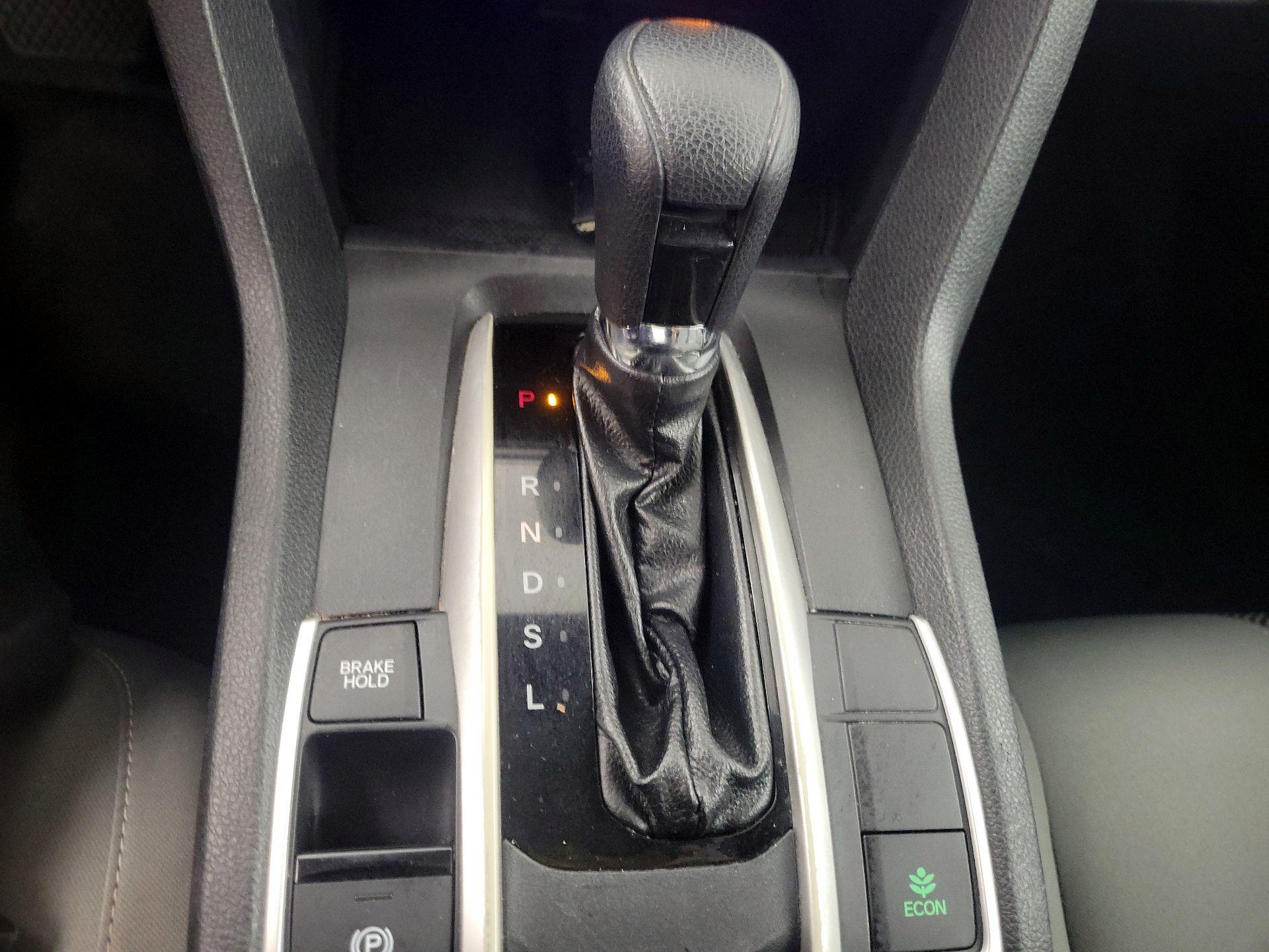 Thumbnail: 2019 Honda Civic - 15