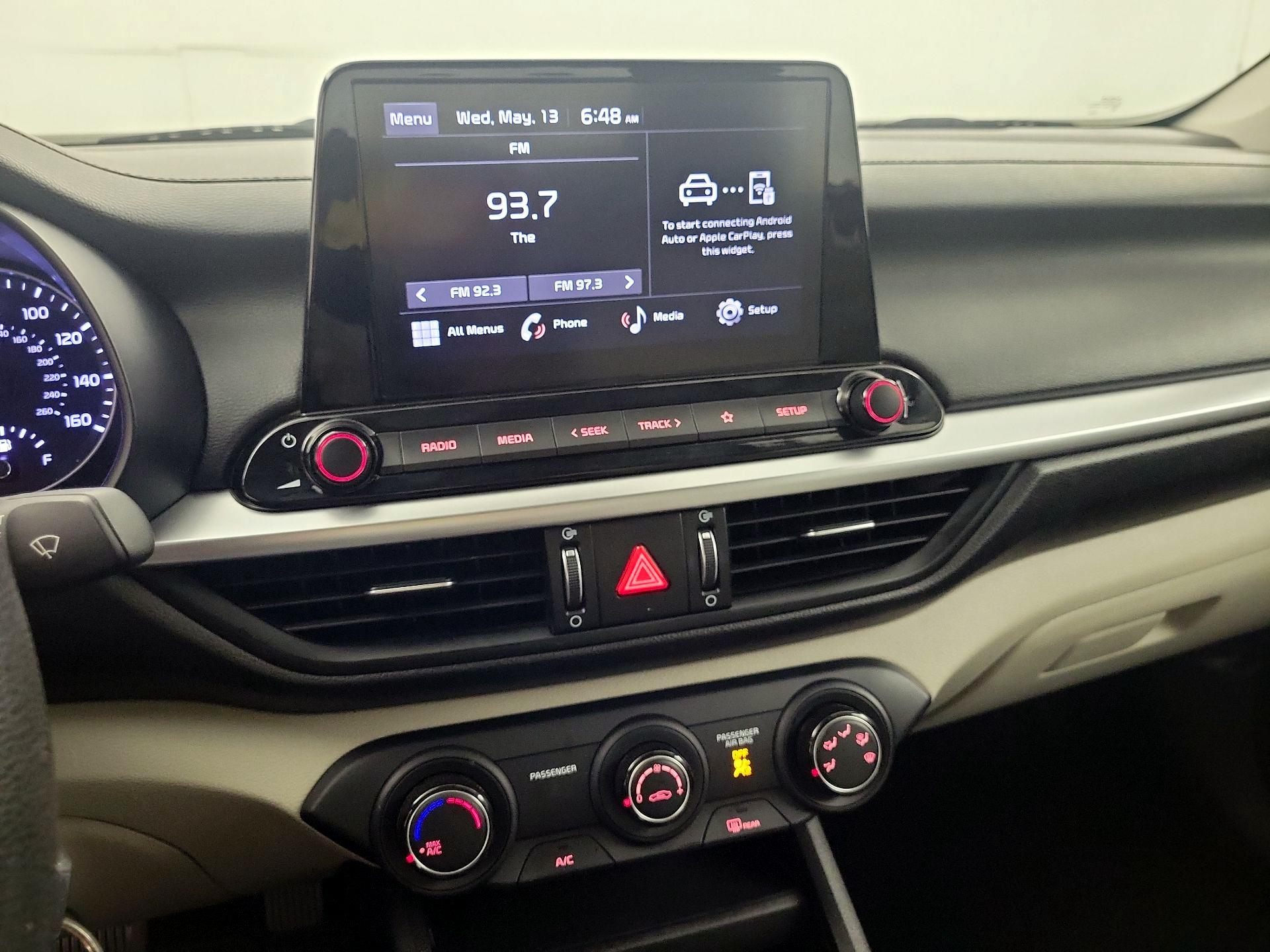 Thumbnail: 2023 Kia Forte - 12