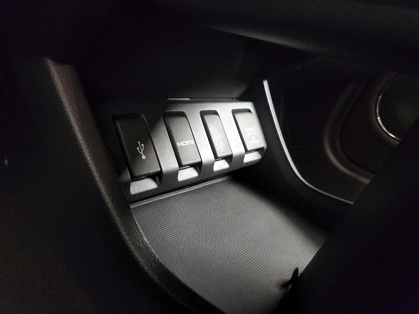2016 Honda HR-V EX-L - Photo 18