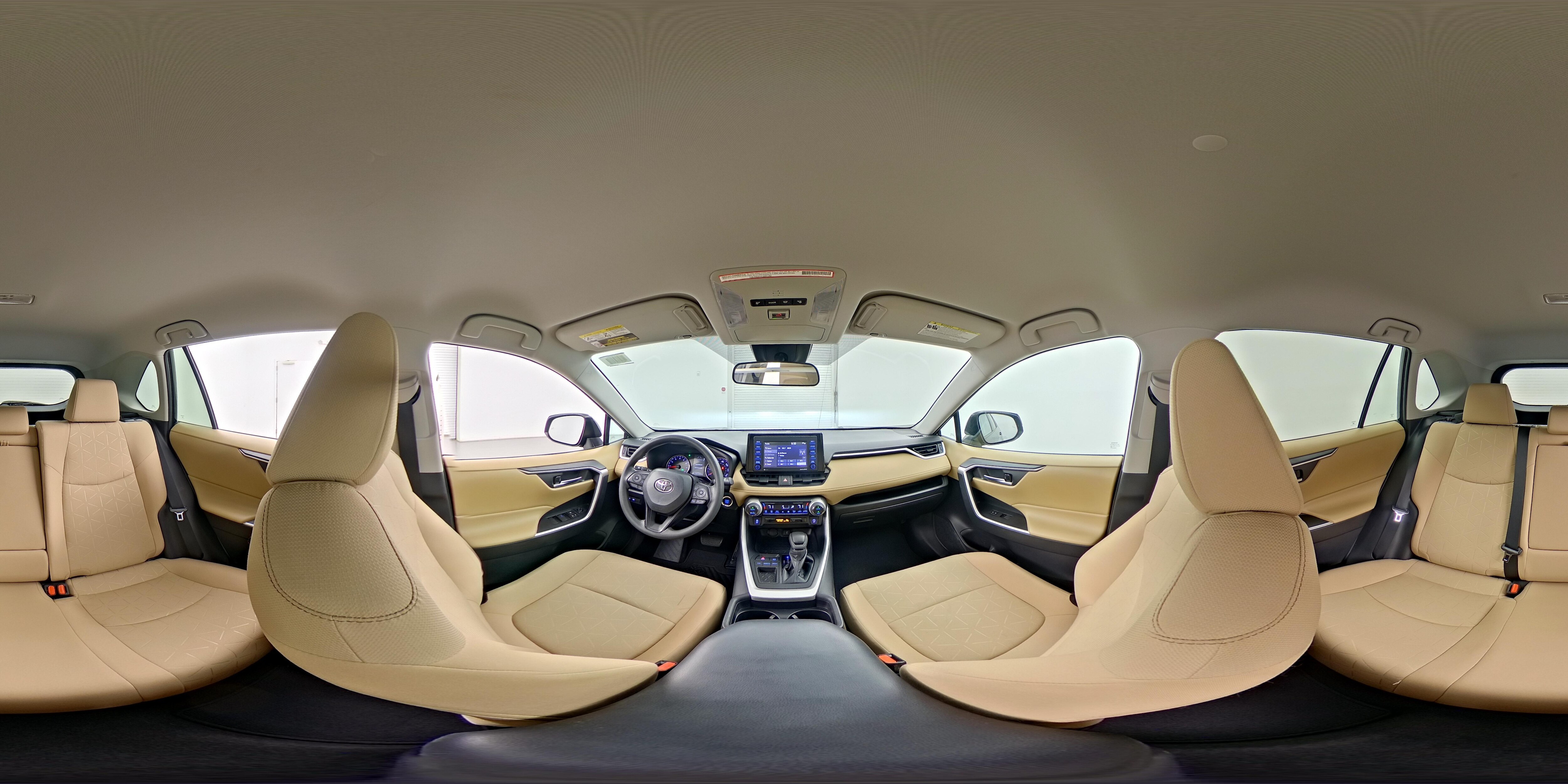 2021 Toyota RAV4 XLE - Photo 24