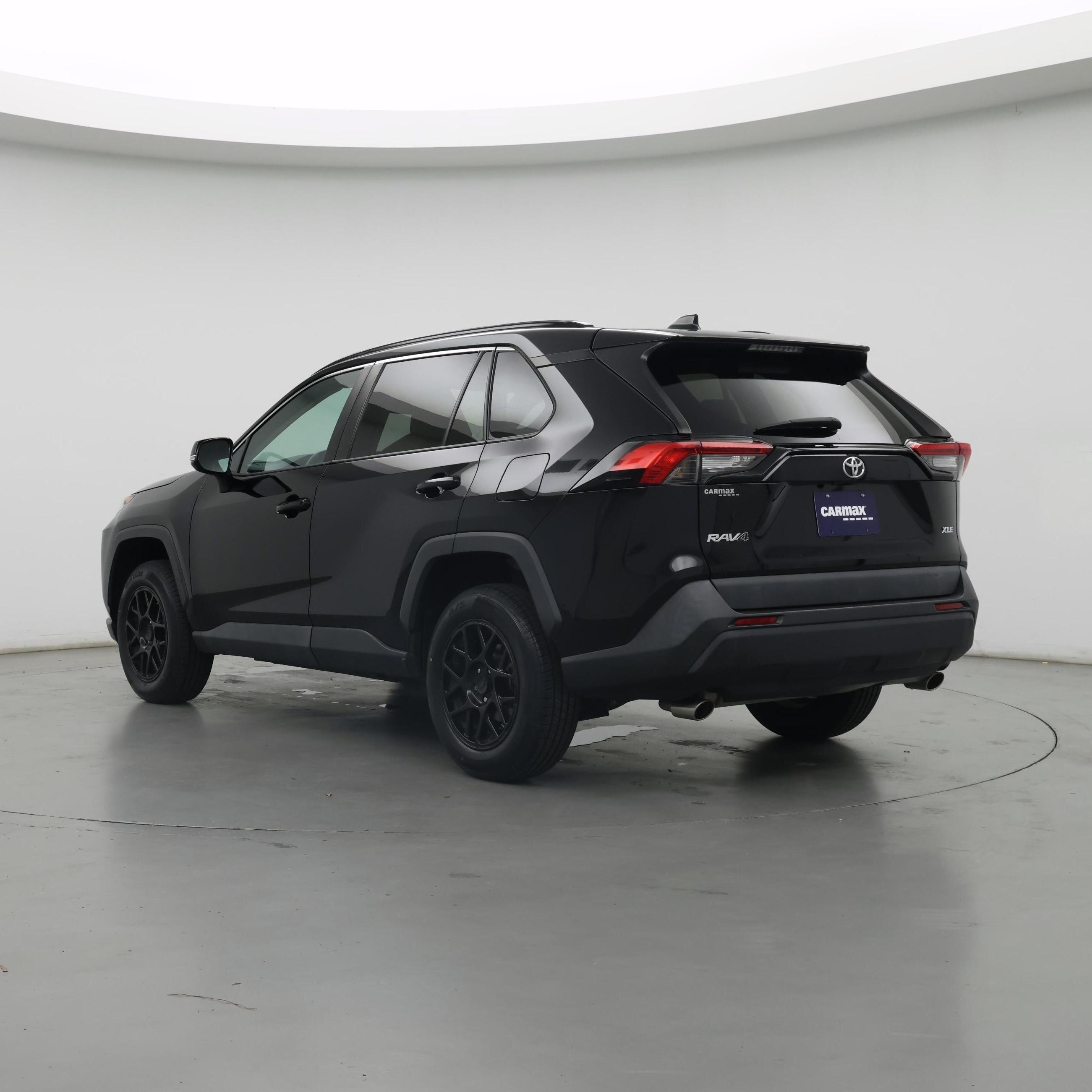 Thumbnail: 2021 Toyota RAV4 - 2