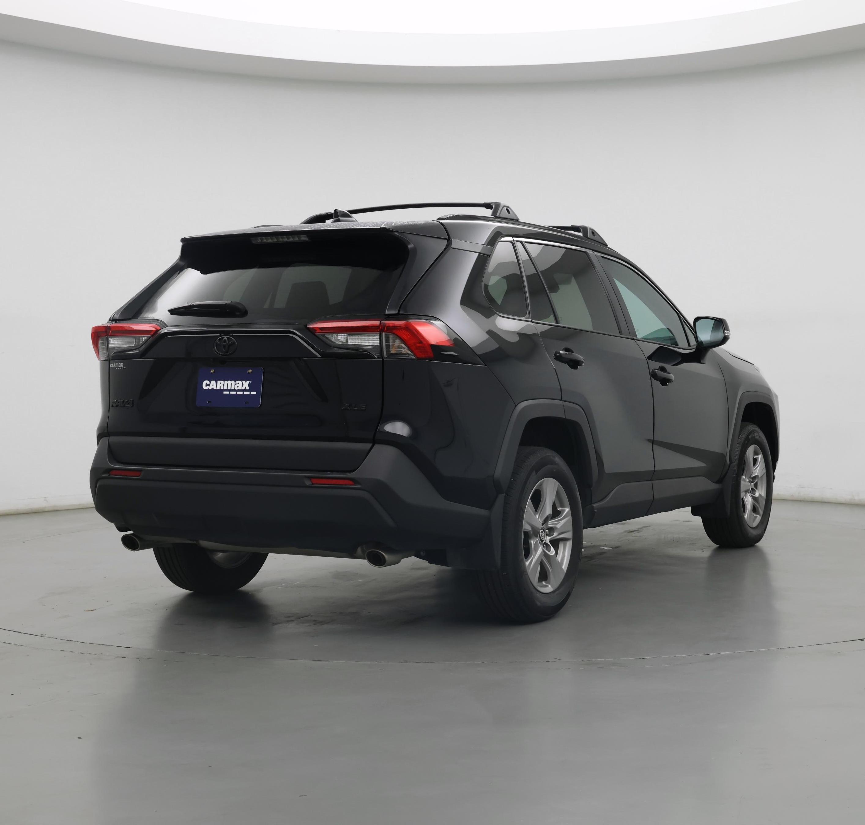 Thumbnail: 2025 Toyota RAV4 - 8