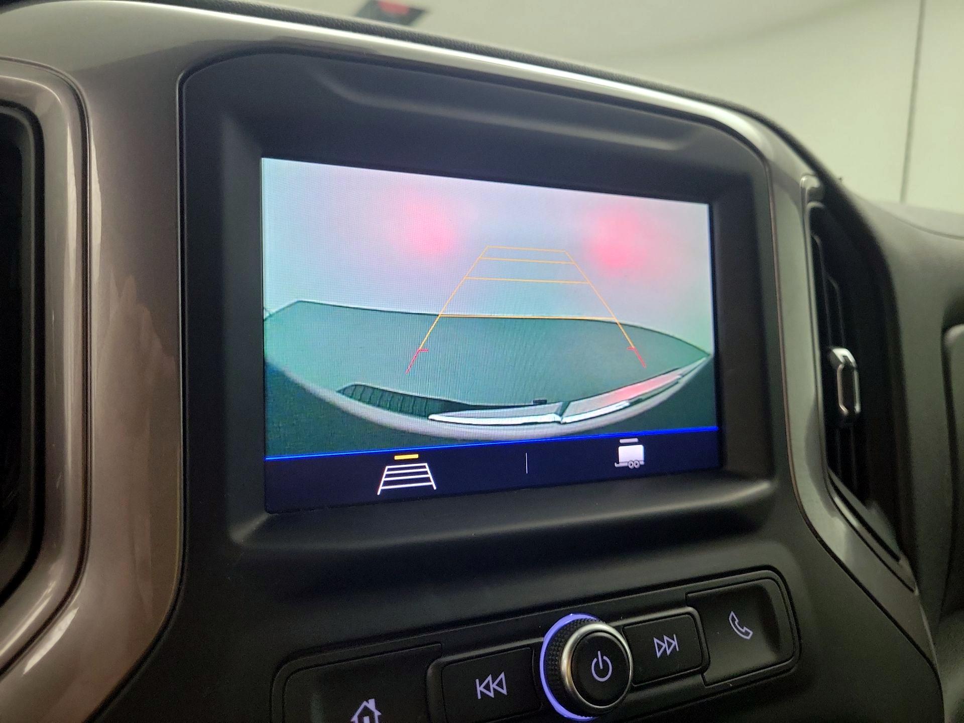 Thumbnail: 2021 Chevrolet Silverado 1500 - 14