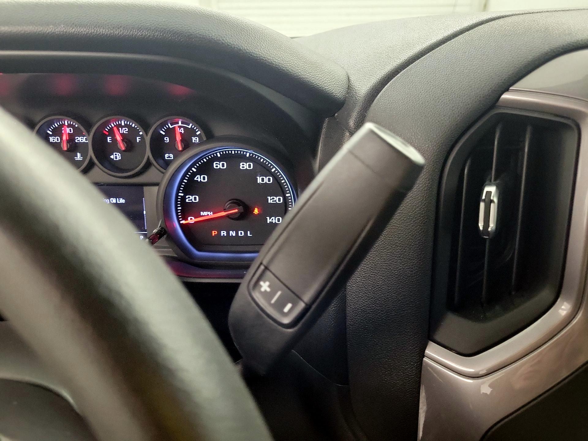 Thumbnail: 2021 Chevrolet Silverado 1500 - 17
