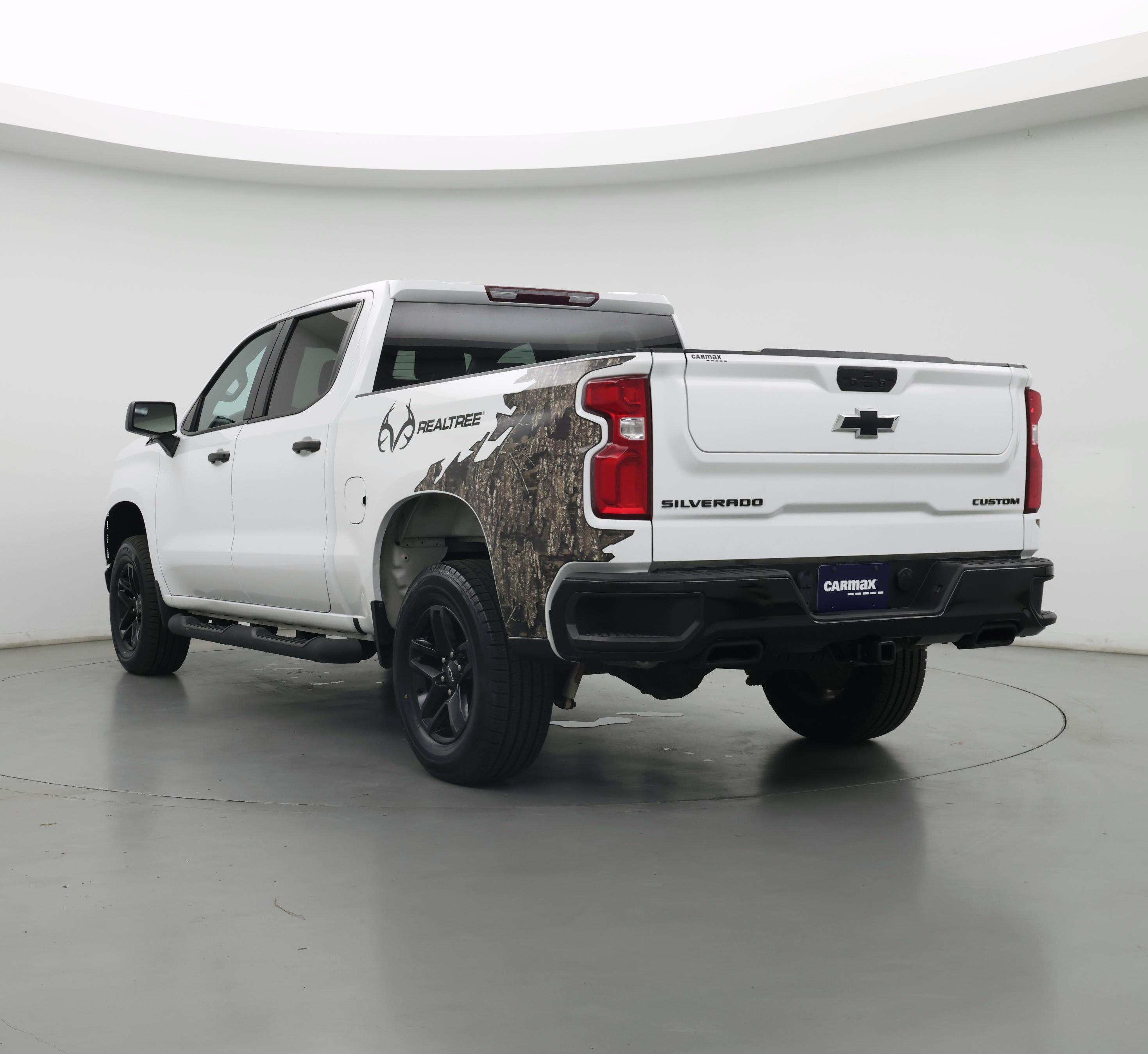 Thumbnail: 2021 Chevrolet Silverado 1500 - 2