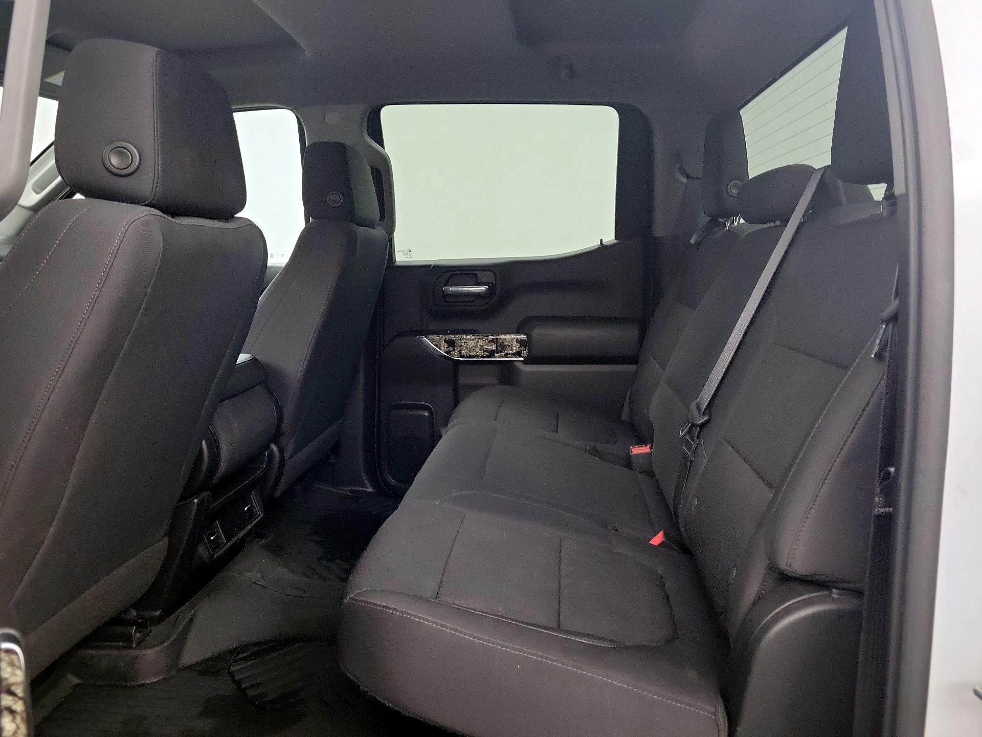 Thumbnail: 2021 Chevrolet Silverado 1500 - 19