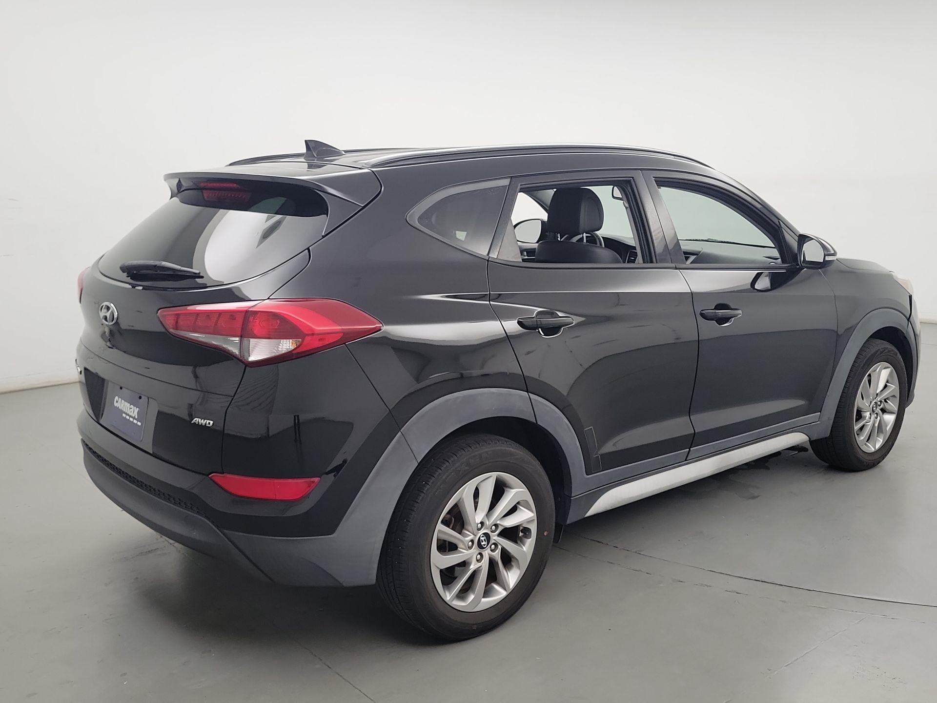 Thumbnail: 2018 Hyundai Tucson - 5