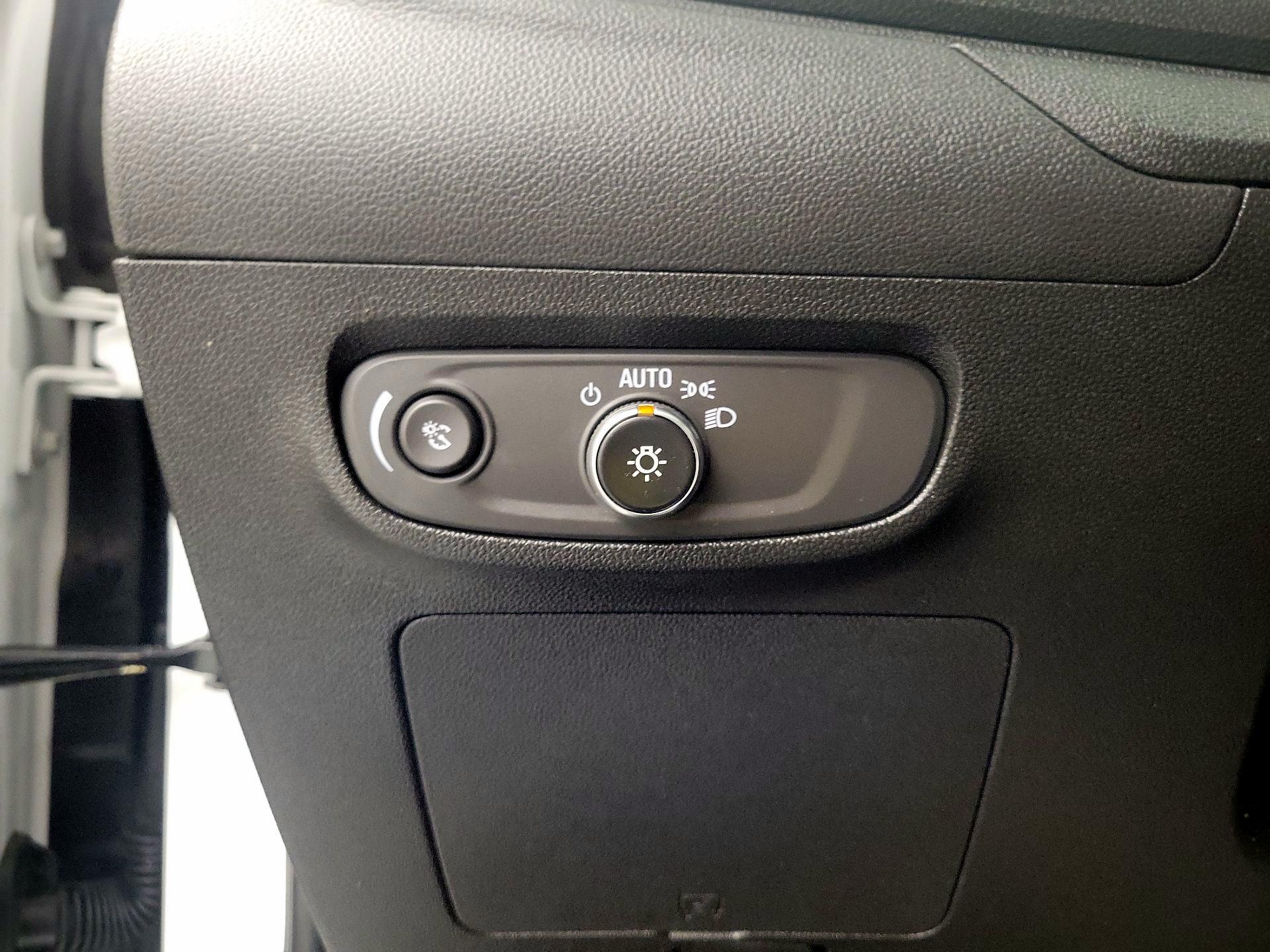 Thumbnail: 2025 Buick Encore GX - 13