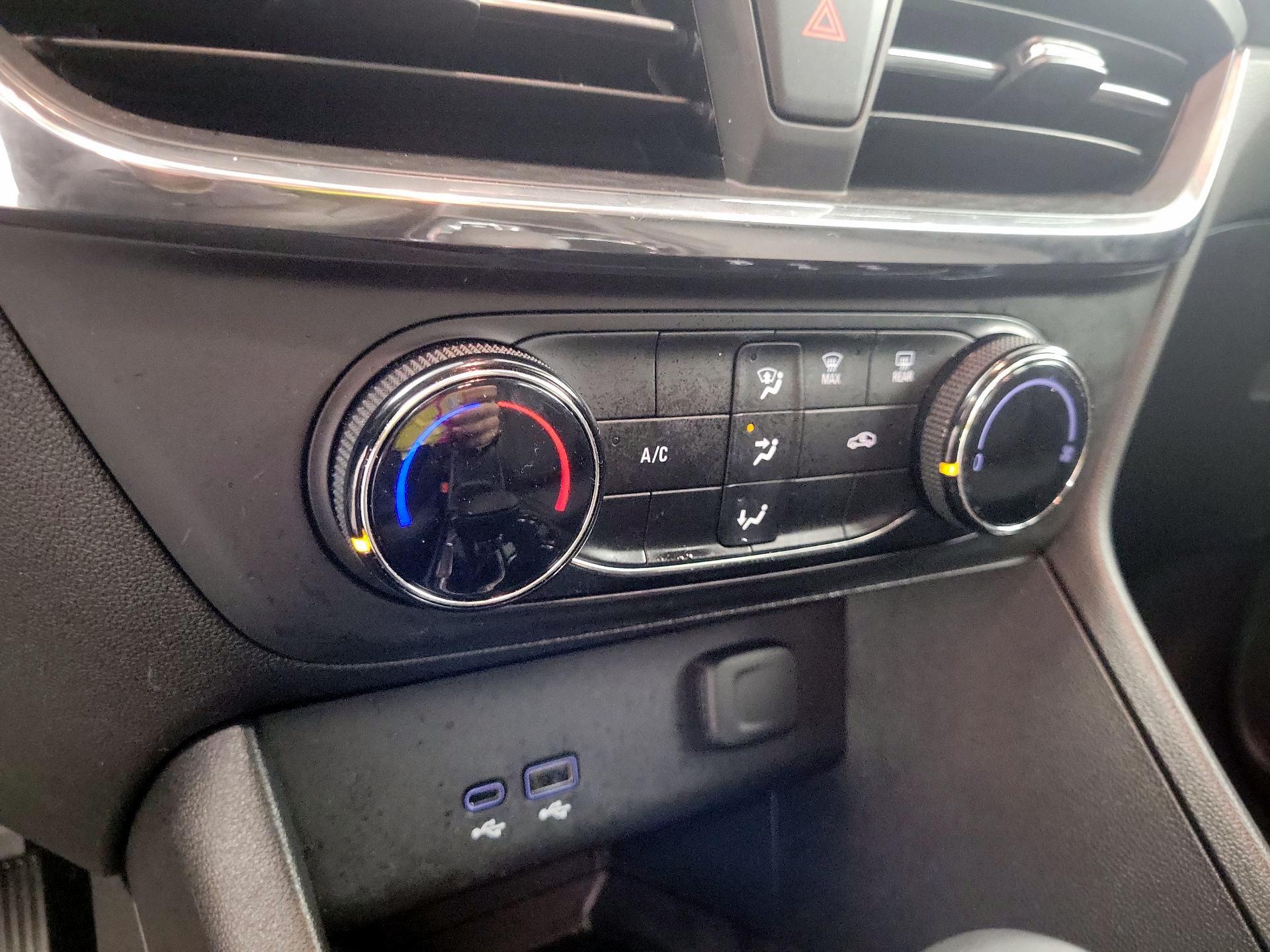 Thumbnail: 2025 Buick Encore GX - 16