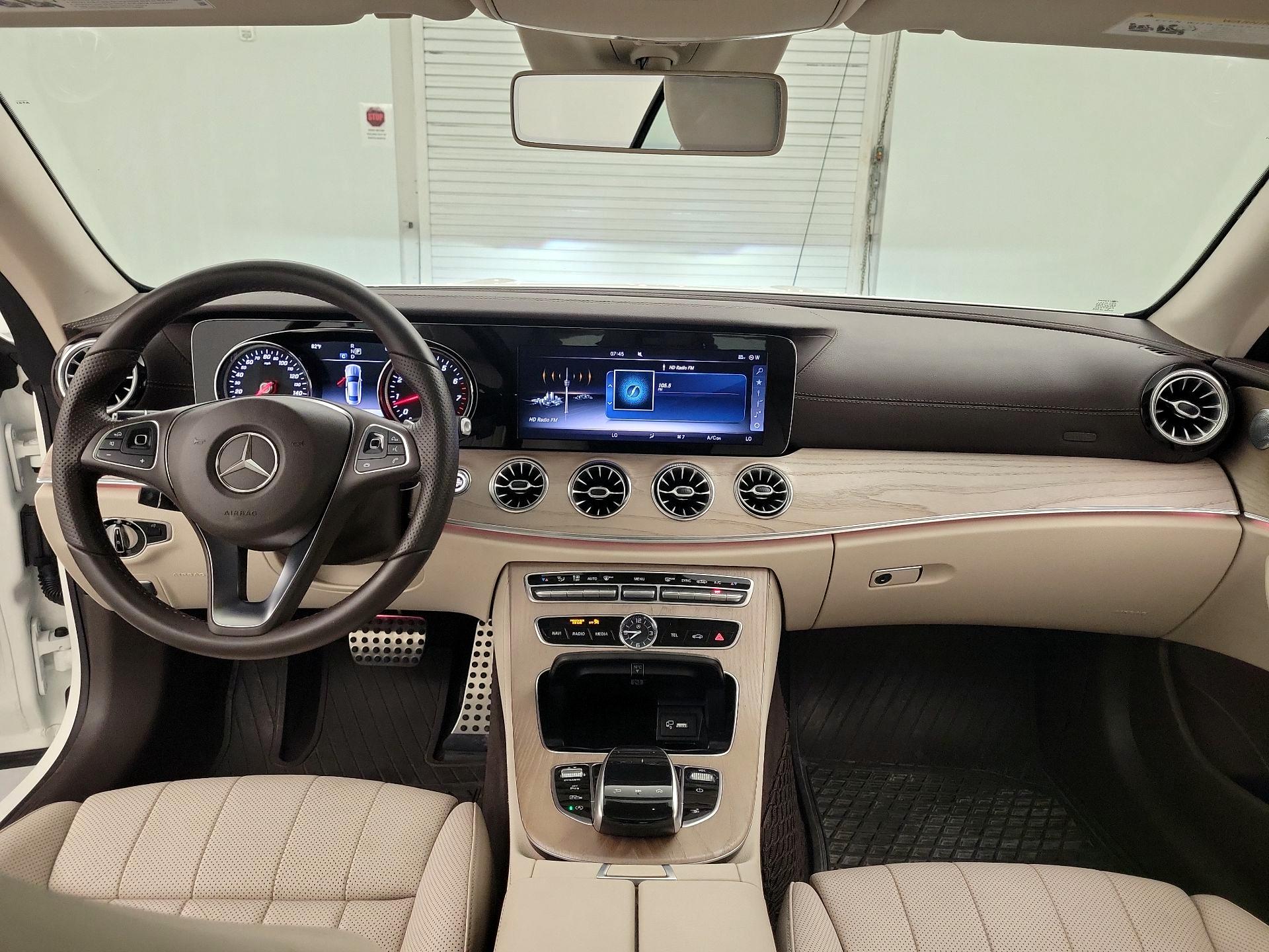 Thumbnail: 2018 Mercedes-Benz E-Class - 9