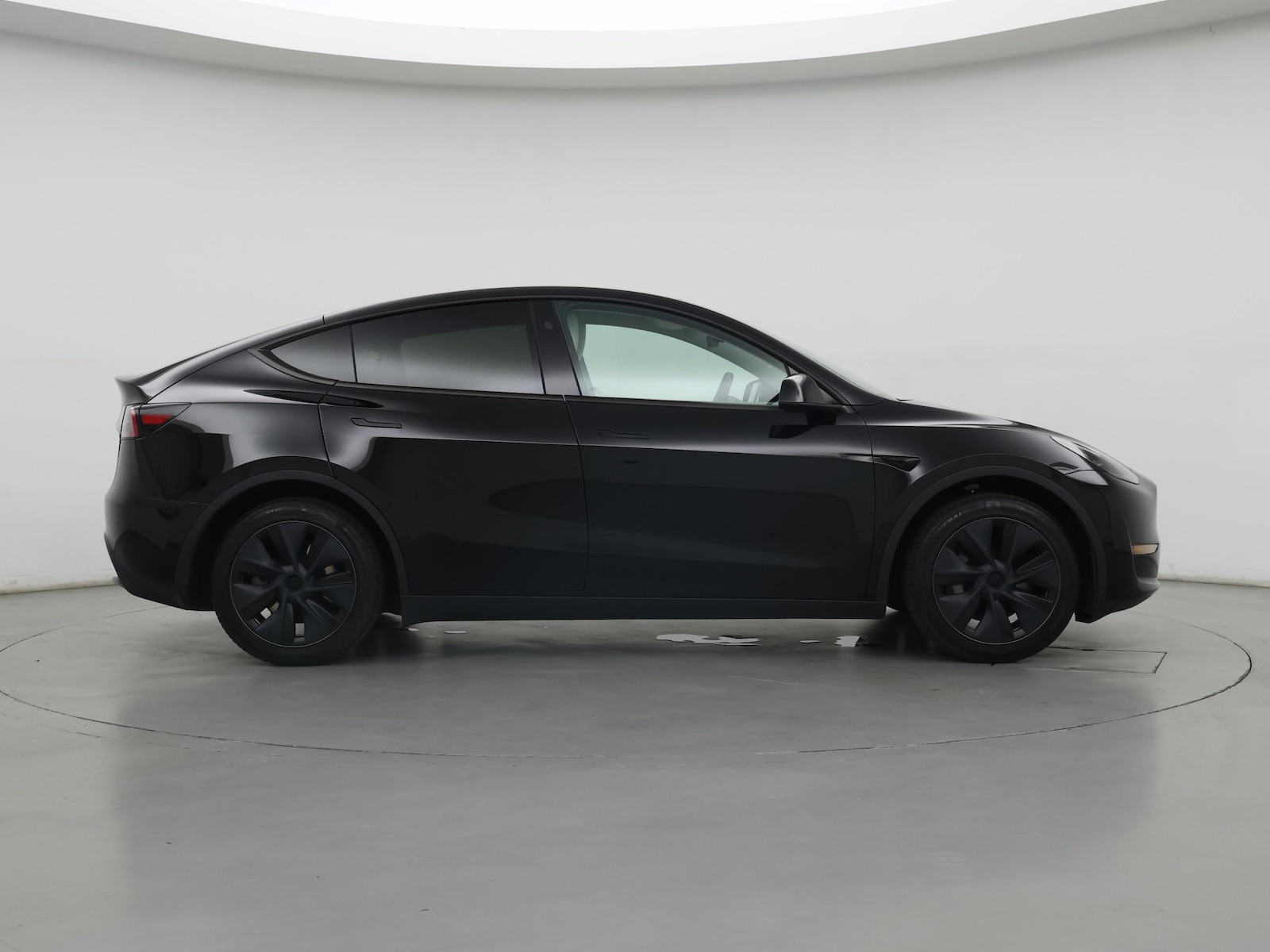 2024 Tesla Model Y Long Range - Photo 8