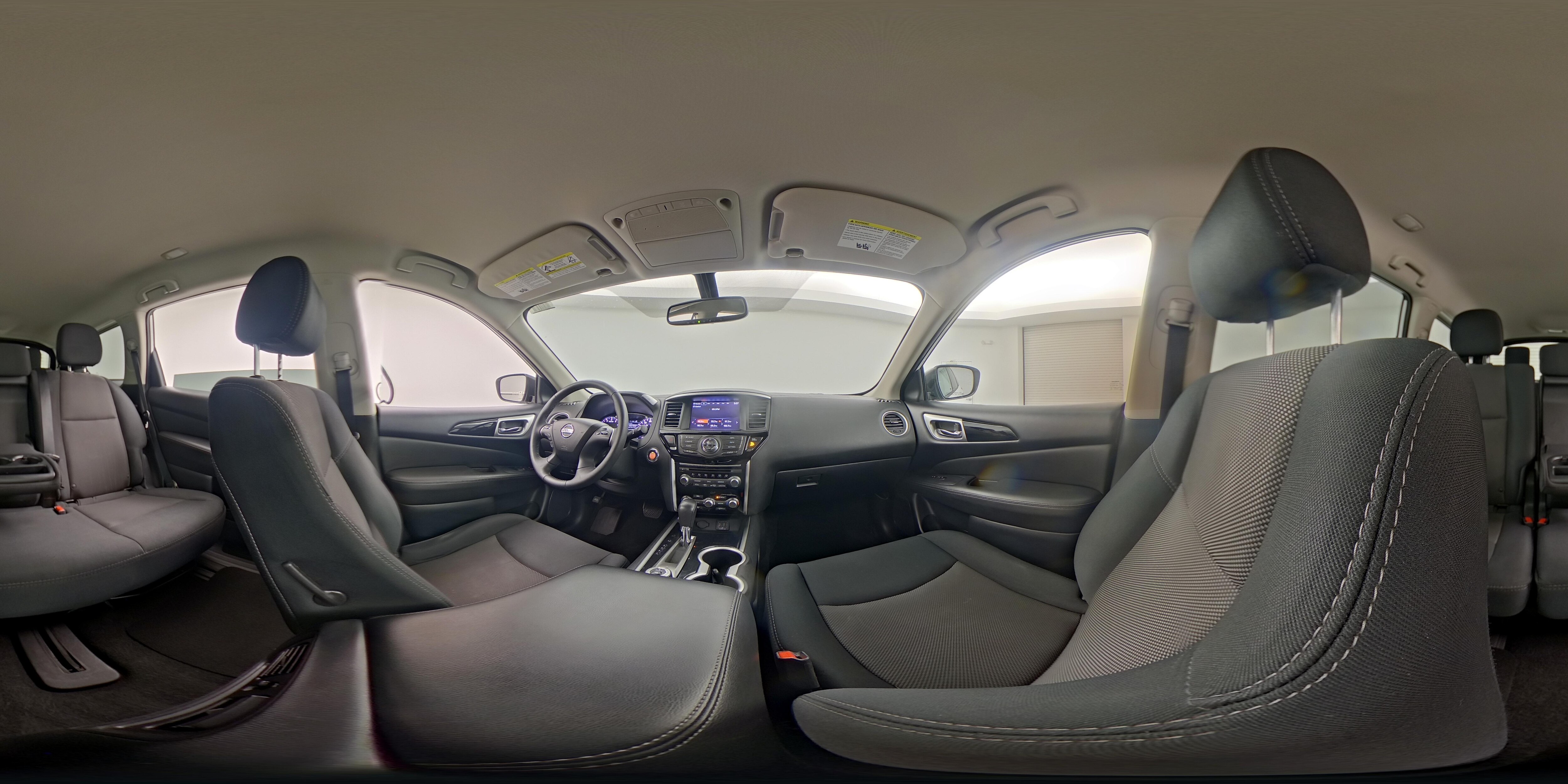 2018 Nissan Pathfinder SV - Photo 22