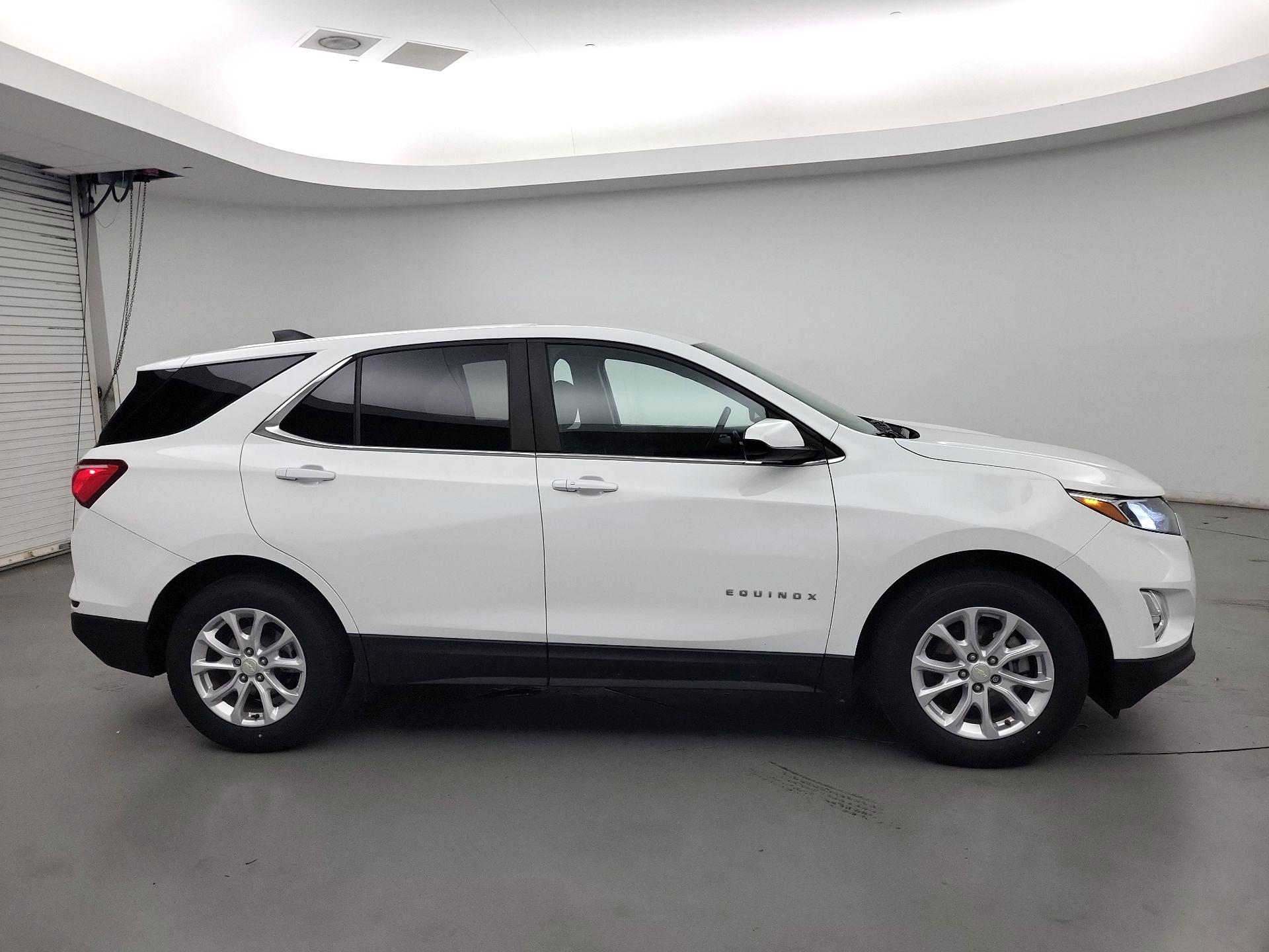 Thumbnail: 2021 Chevrolet Equinox - 4