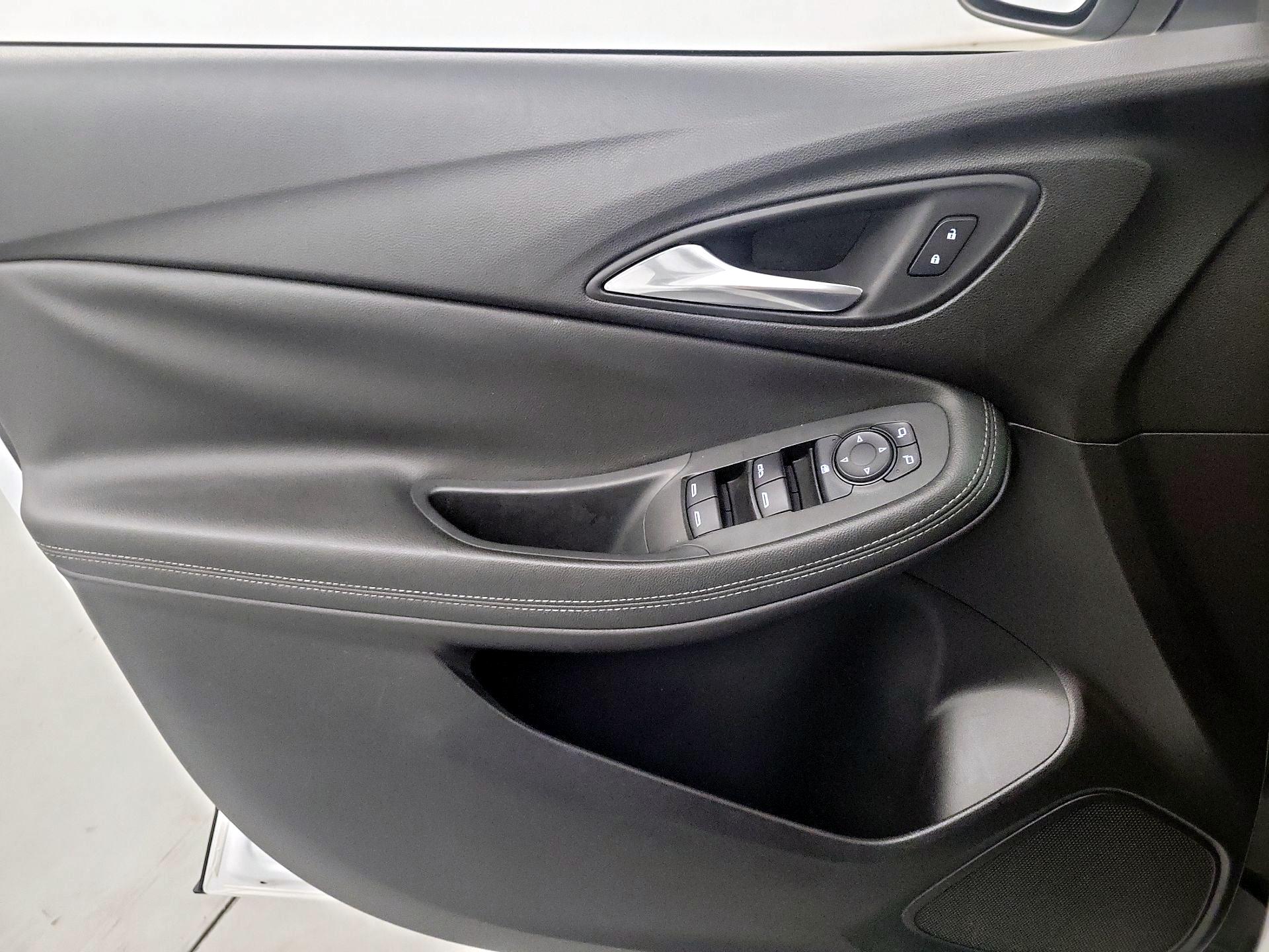 Thumbnail: 2020 Buick Encore GX - 10
