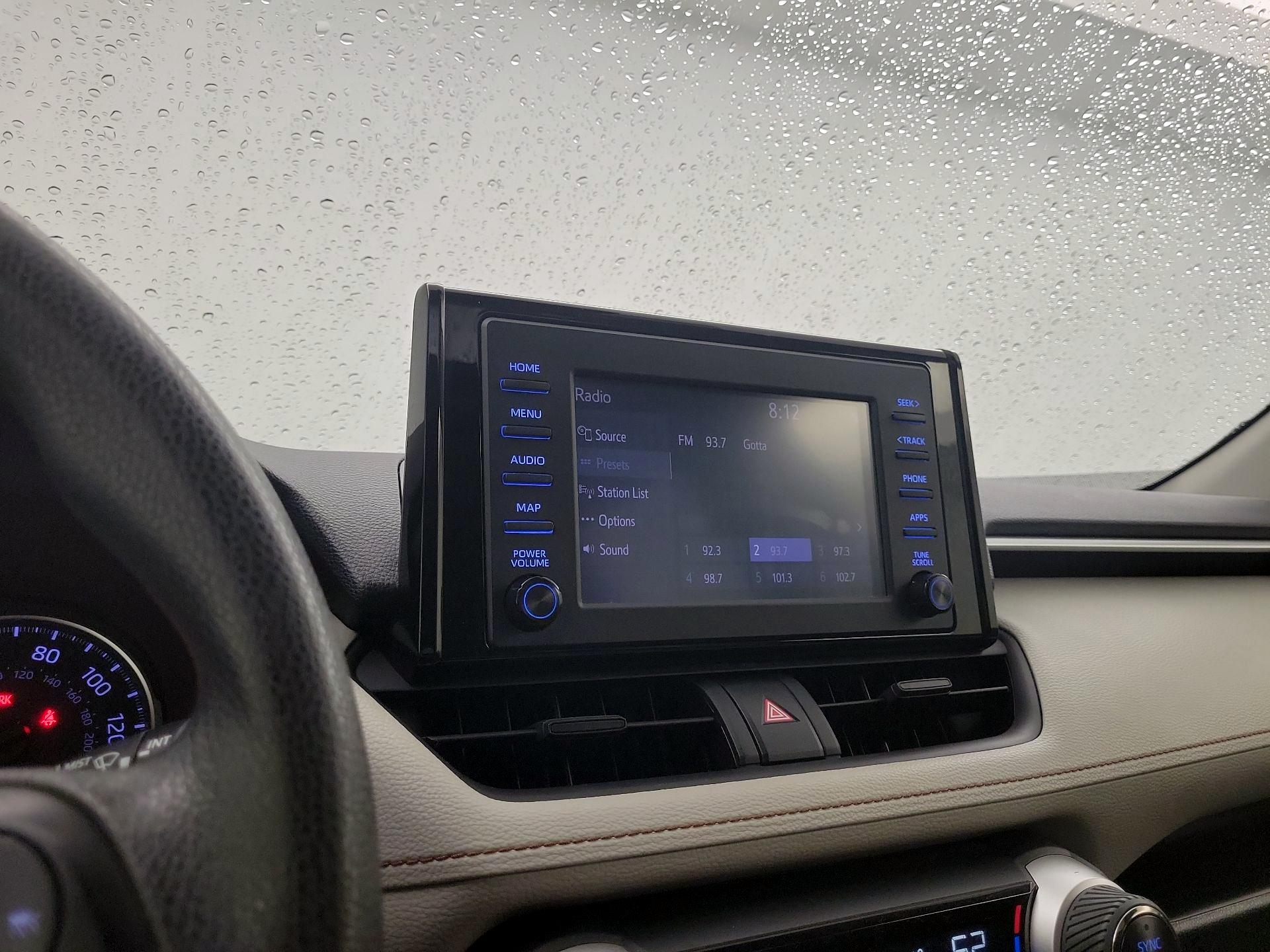 Thumbnail: 2019 Toyota RAV4 - 15