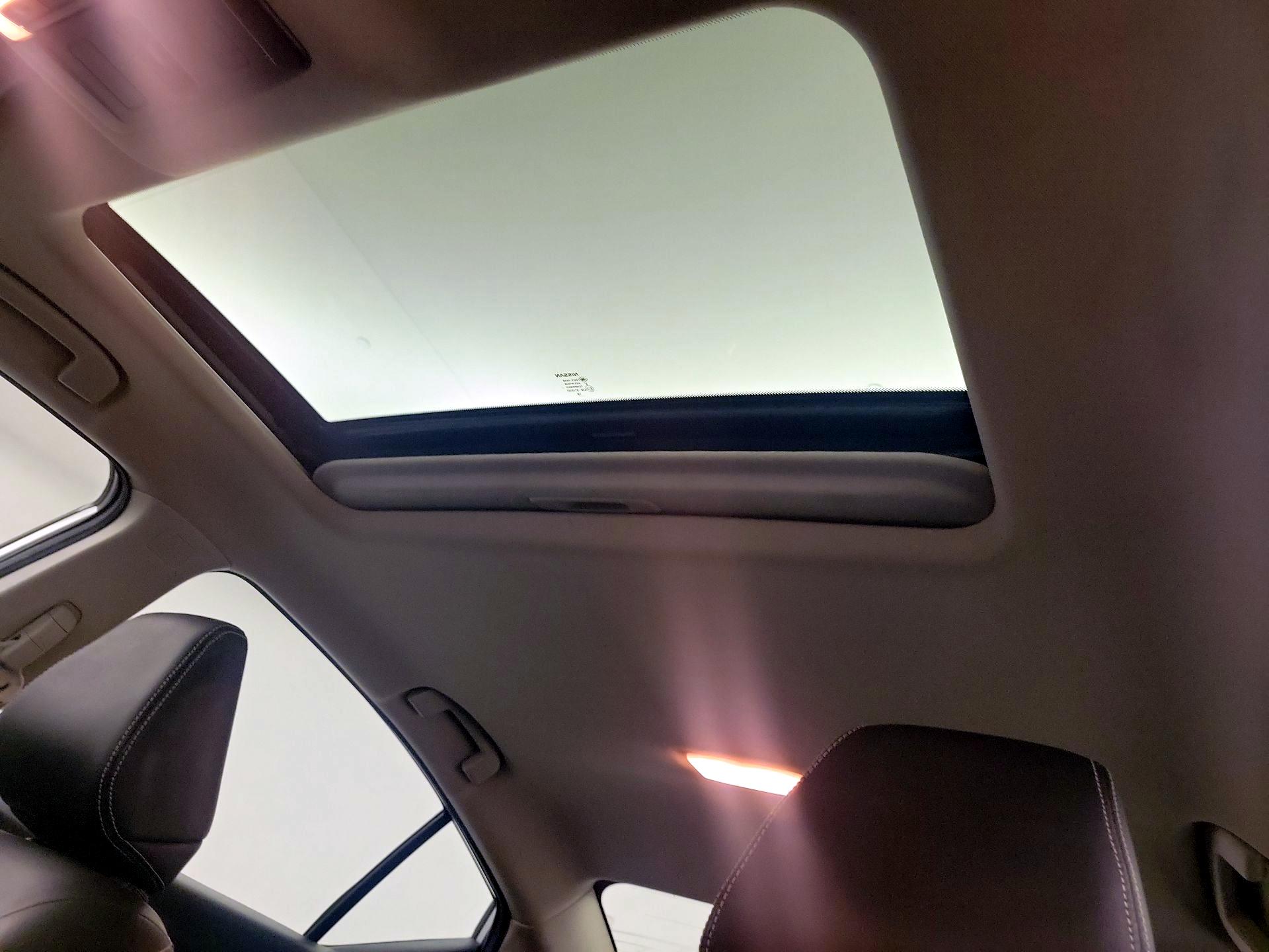 Thumbnail: 2019 Nissan Altima - 18