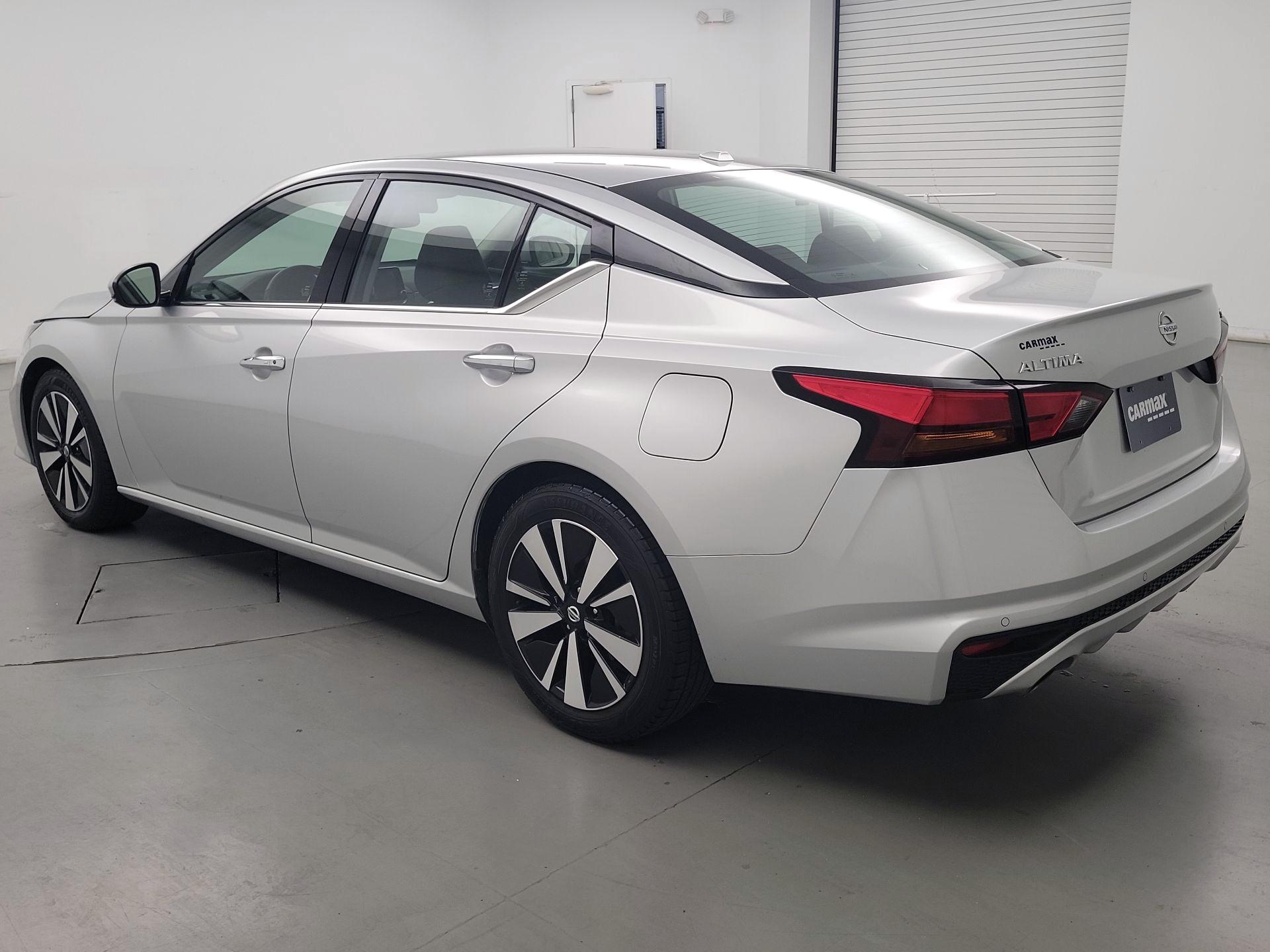 Thumbnail: 2019 Nissan Altima - 7