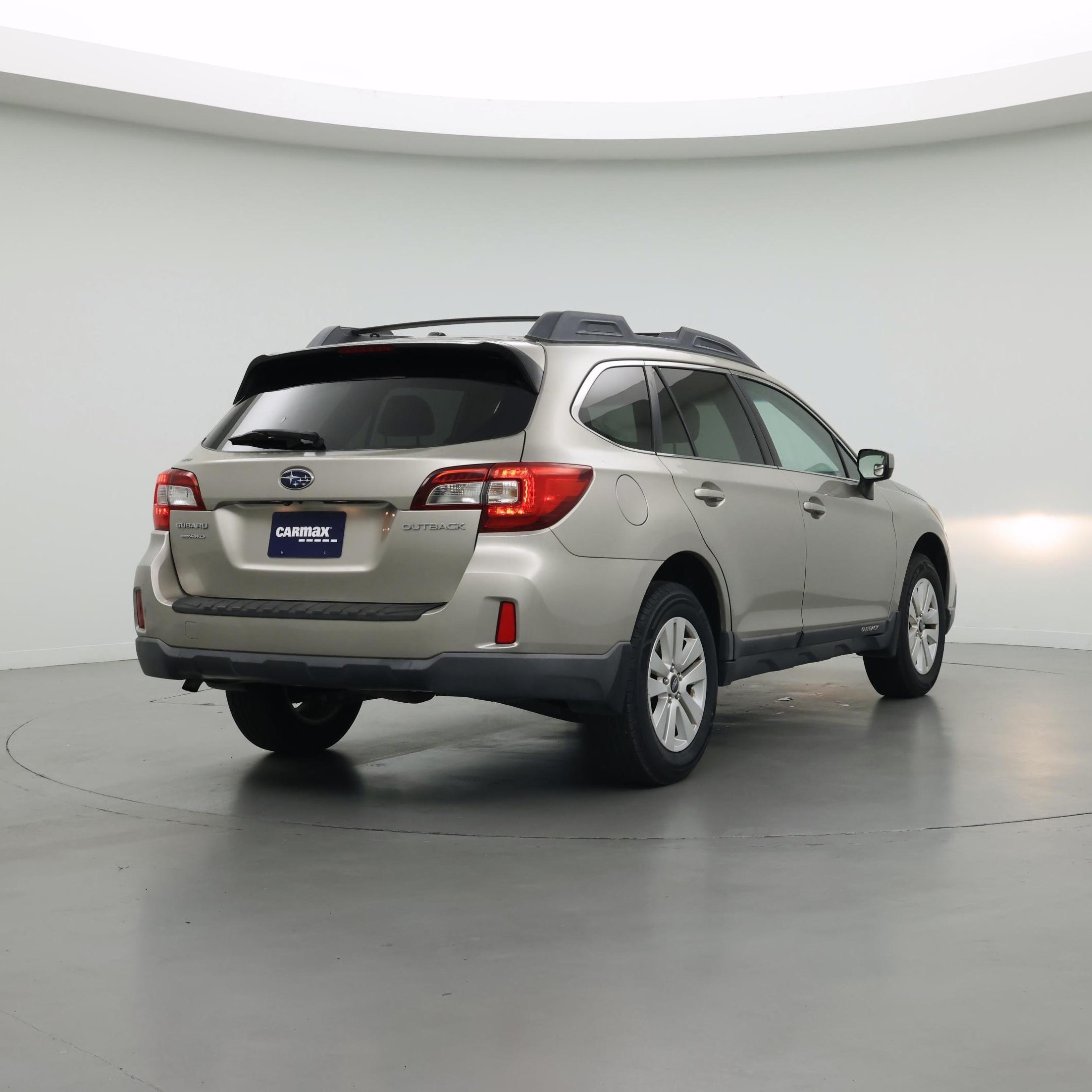 Thumbnail: 2015 Subaru Outback - 8