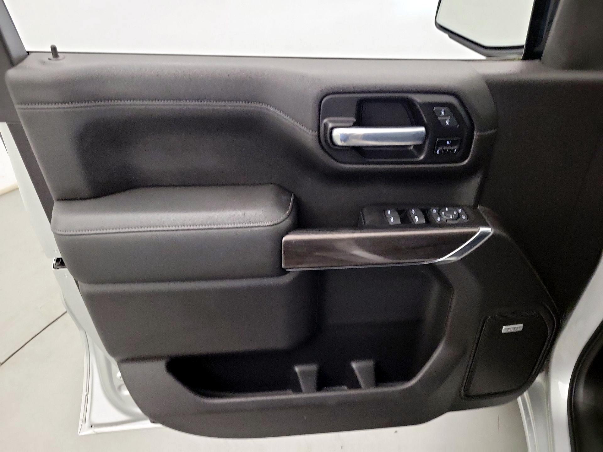 Thumbnail: 2020 Chevrolet Silverado 1500 - 10