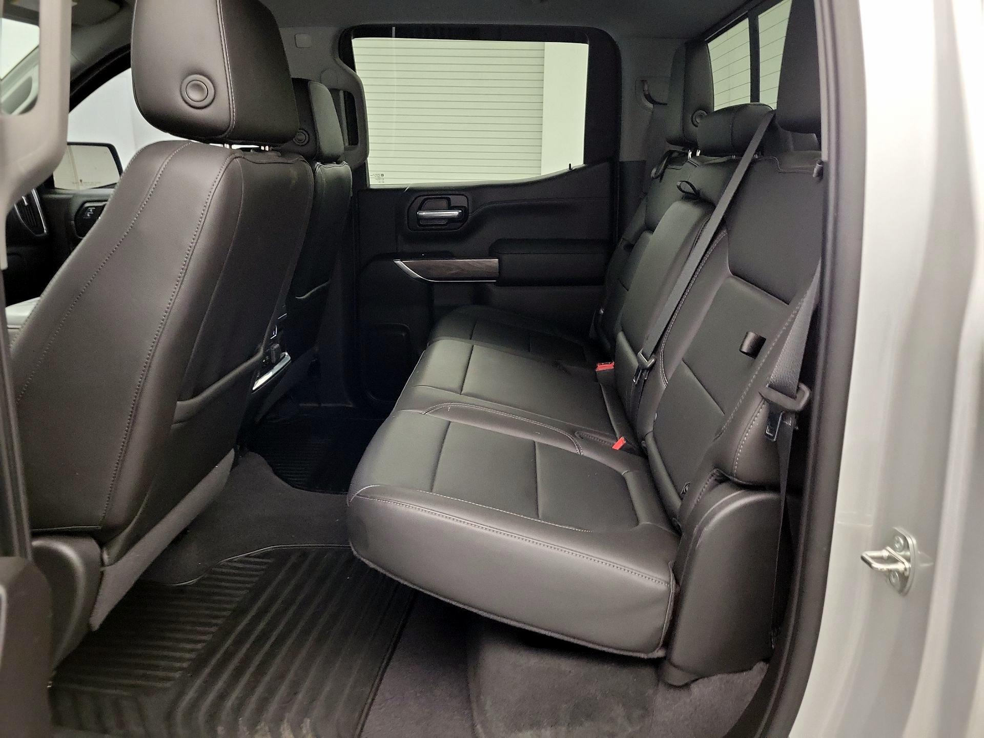 Thumbnail: 2020 Chevrolet Silverado 1500 - 17