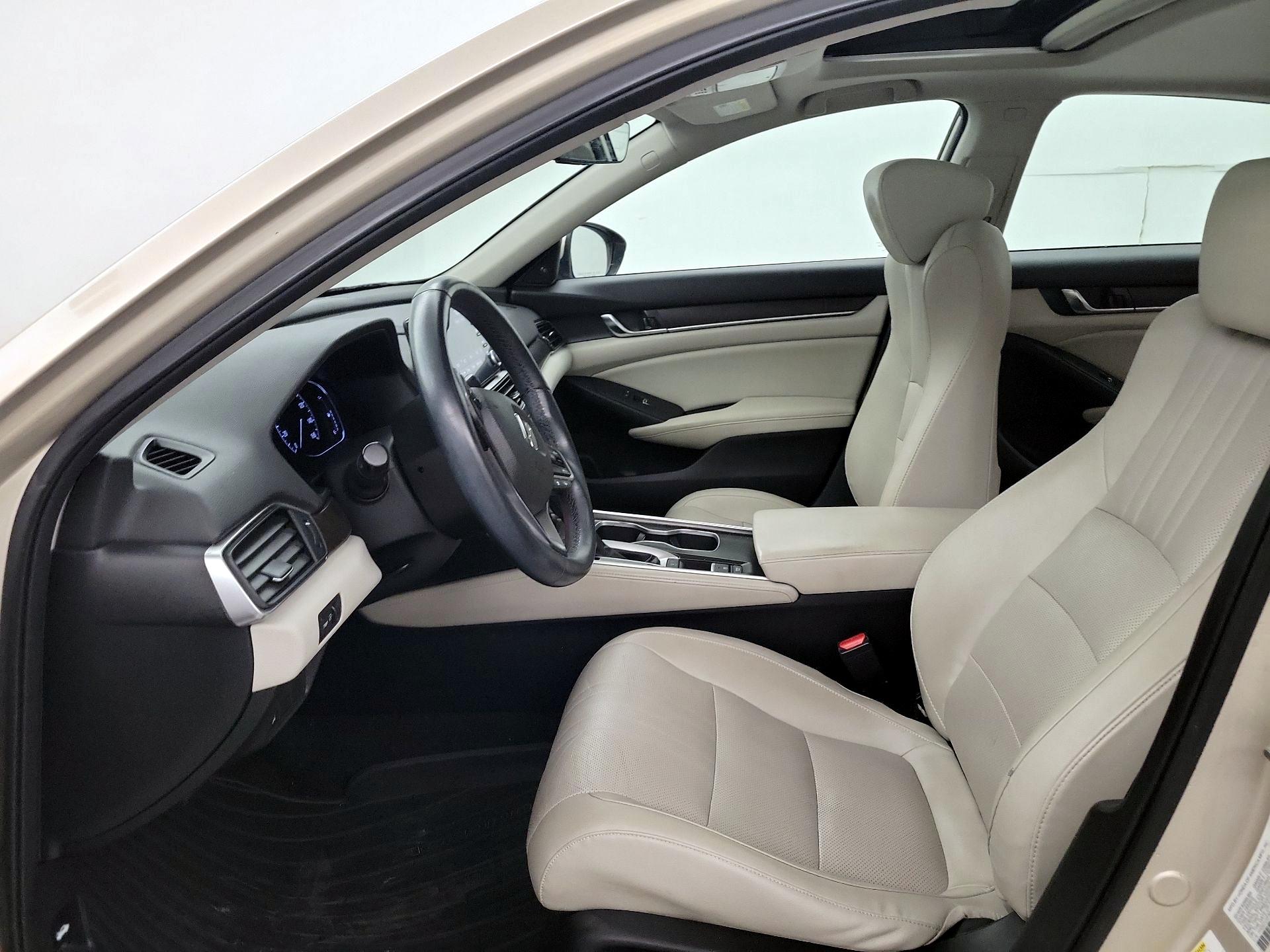 Thumbnail: 2018 Honda Accord - 9