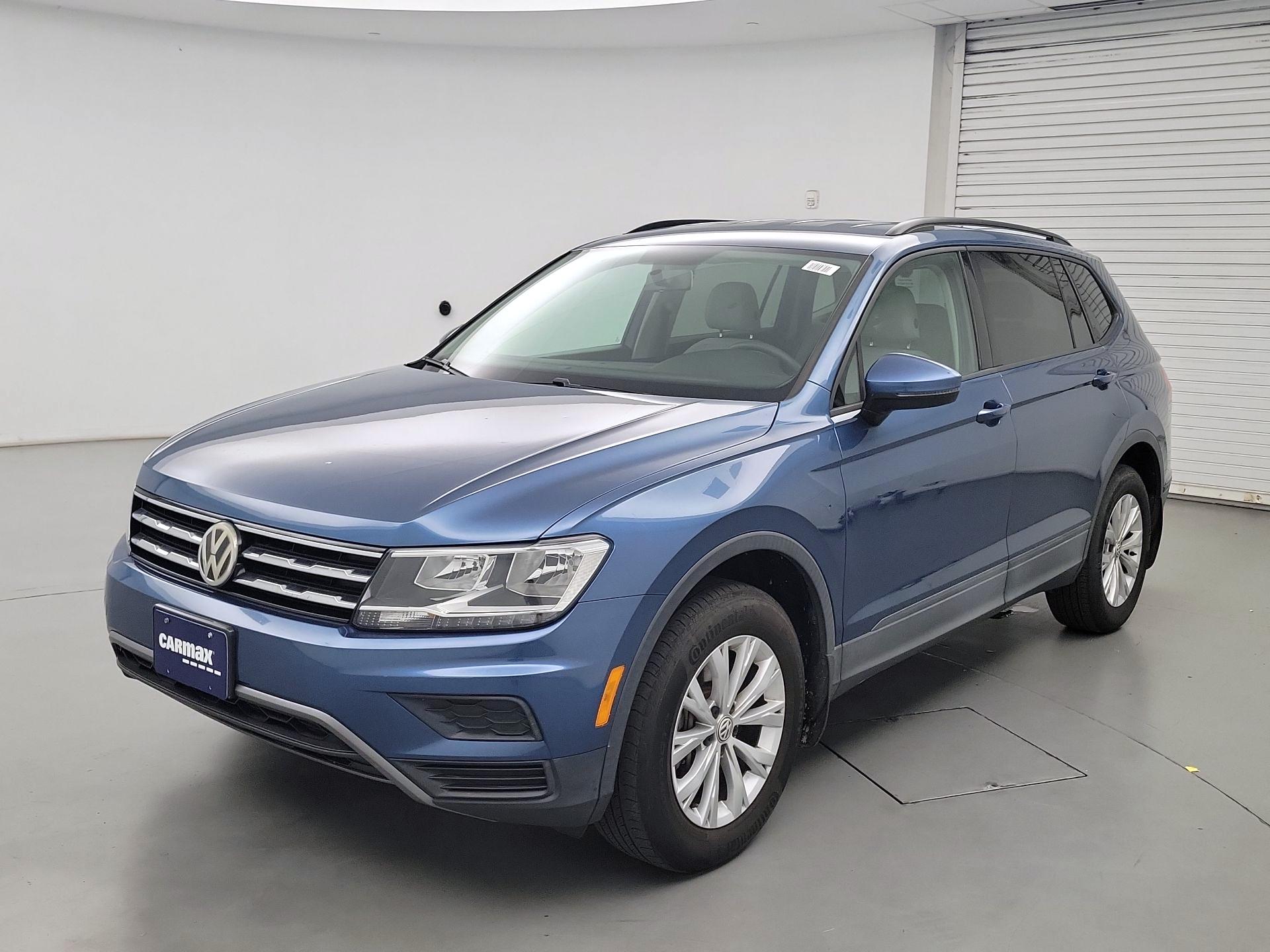 Thumbnail: 2020 Volkswagen Tiguan - 3