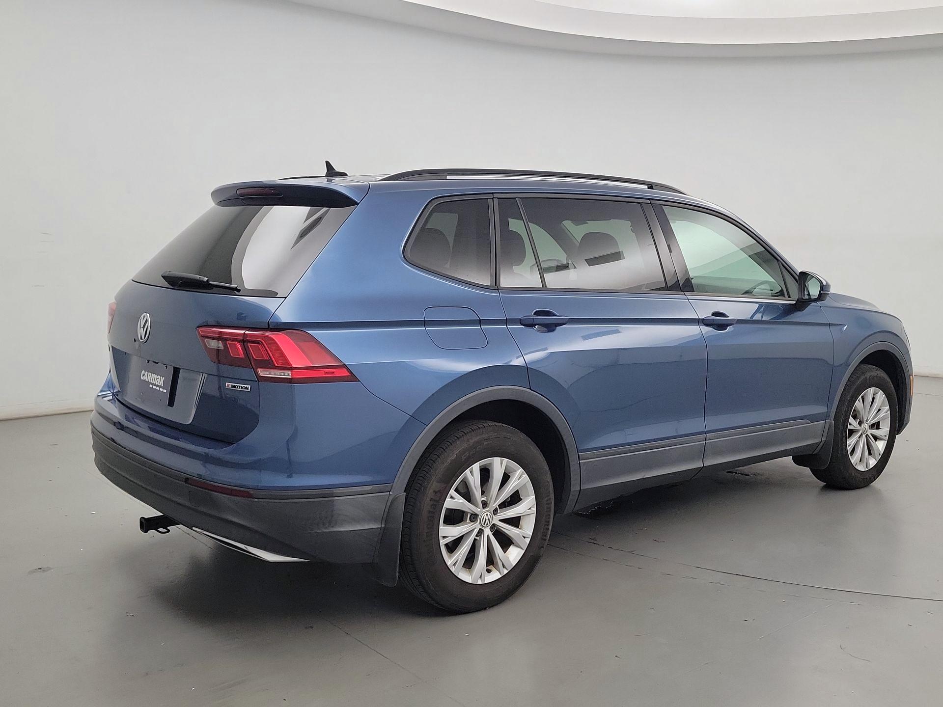 Thumbnail: 2020 Volkswagen Tiguan - 5