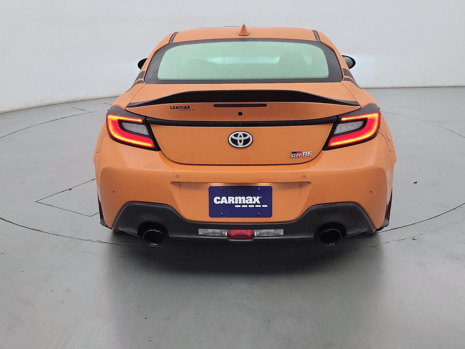 2023 Toyota GR86 10th Anniversary Edition - Photo 6