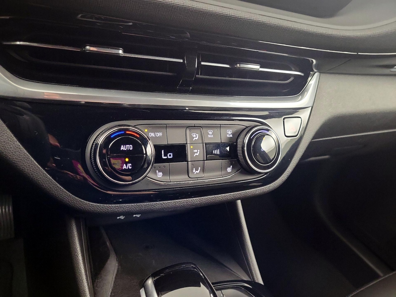 2024 Buick Envista Sport Touring - Photo 15