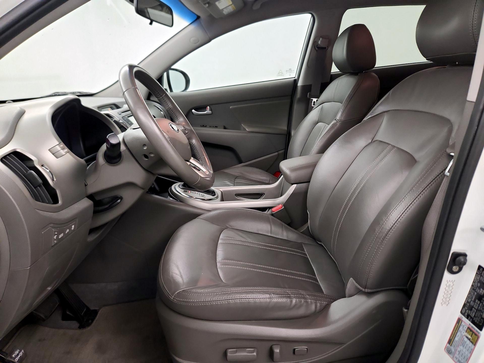Thumbnail: 2016 Kia Sportage - 11