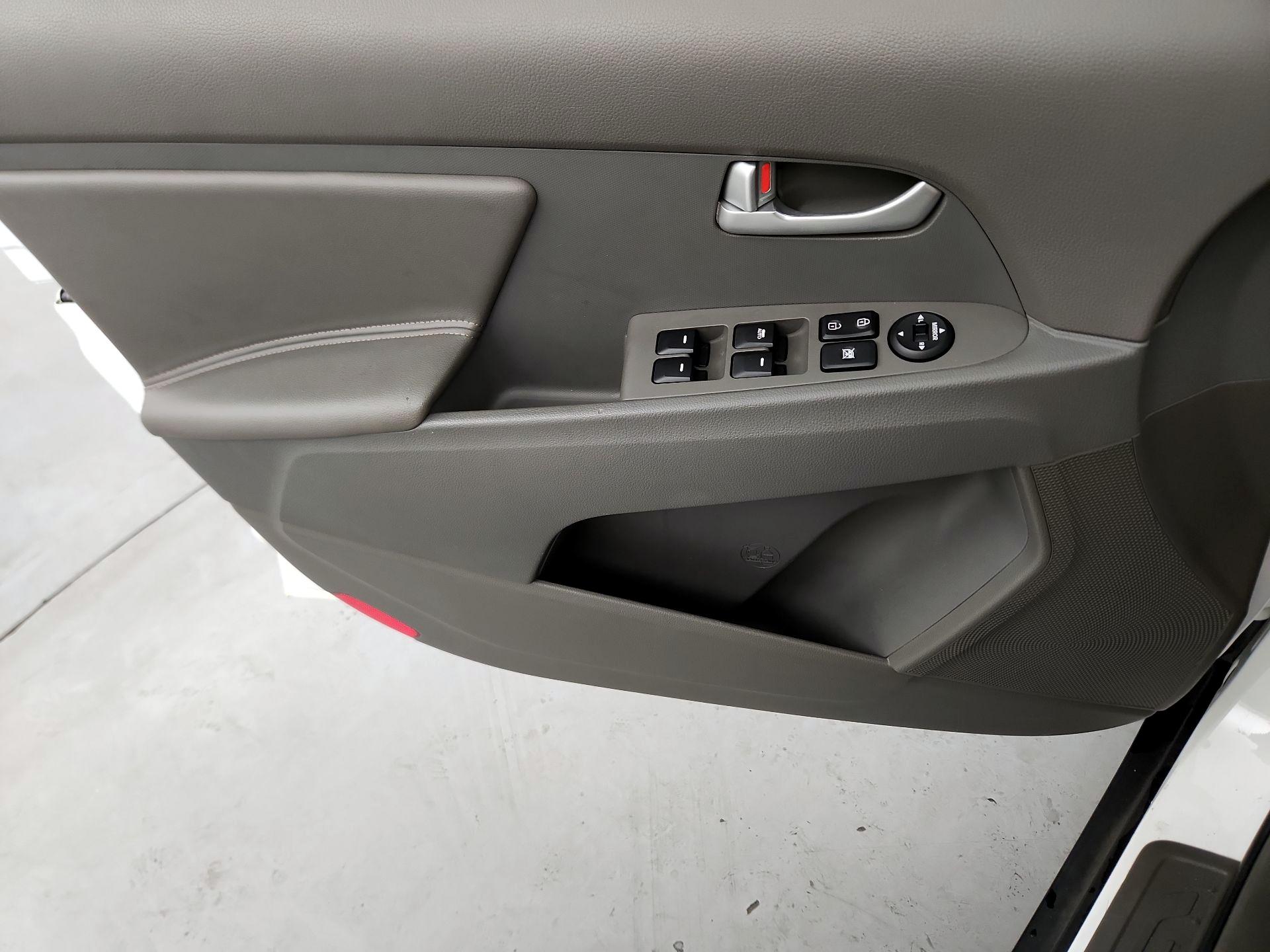 Thumbnail: 2016 Kia Sportage - 12