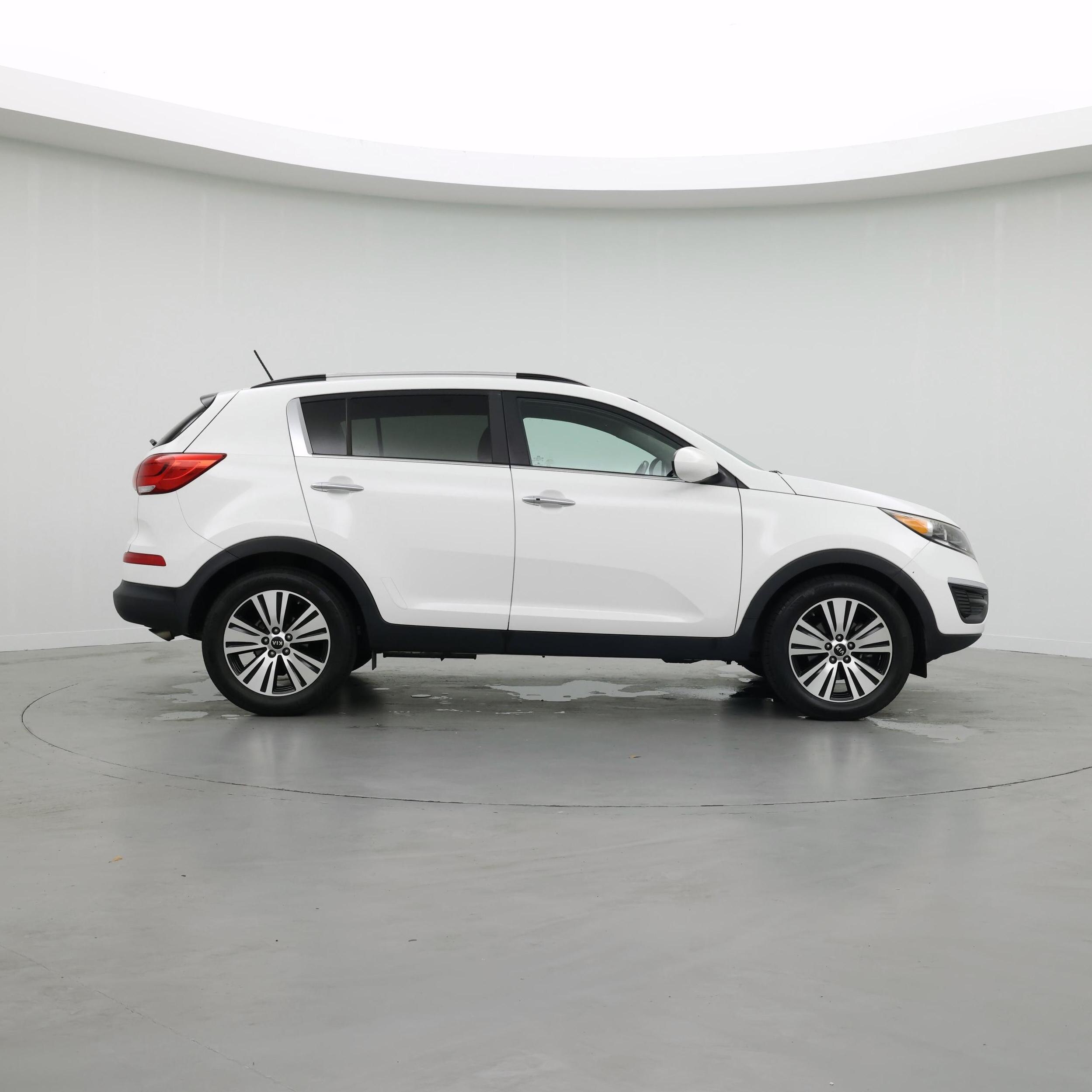 Thumbnail: 2016 Kia Sportage - 7