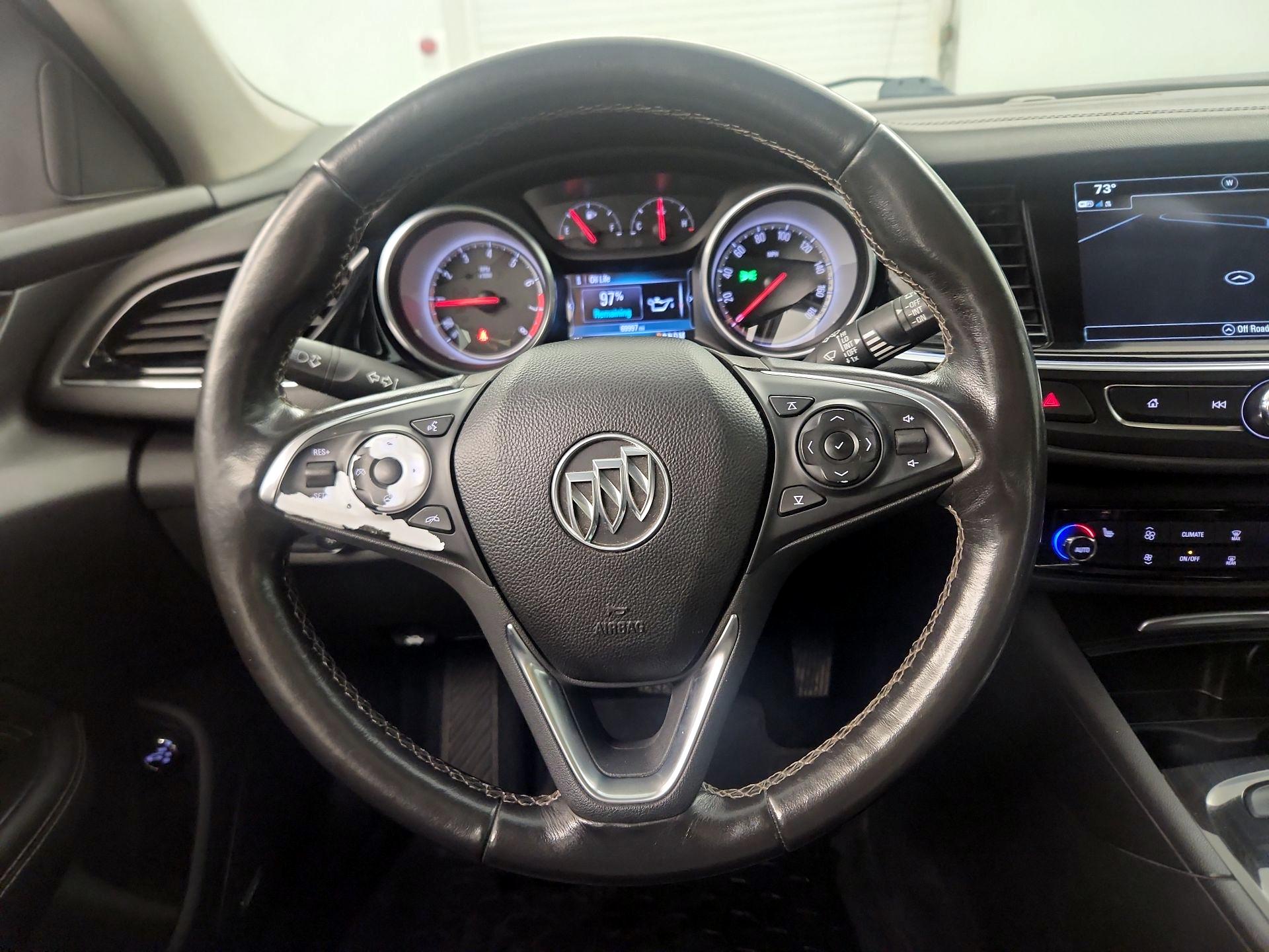 Thumbnail: 2018 Buick Regal - 10