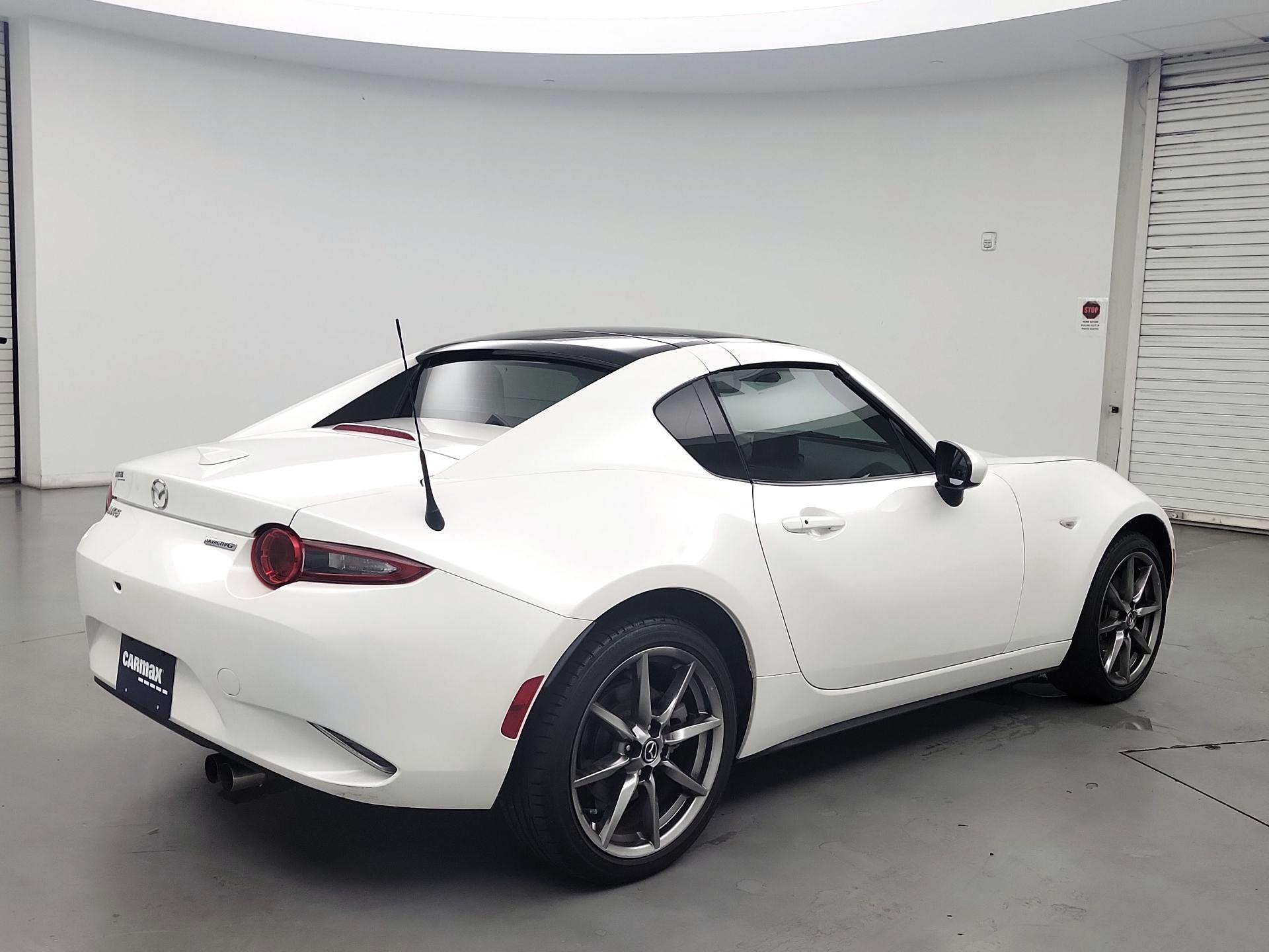 Thumbnail: 2023 Mazda MX-5 Miata - 5