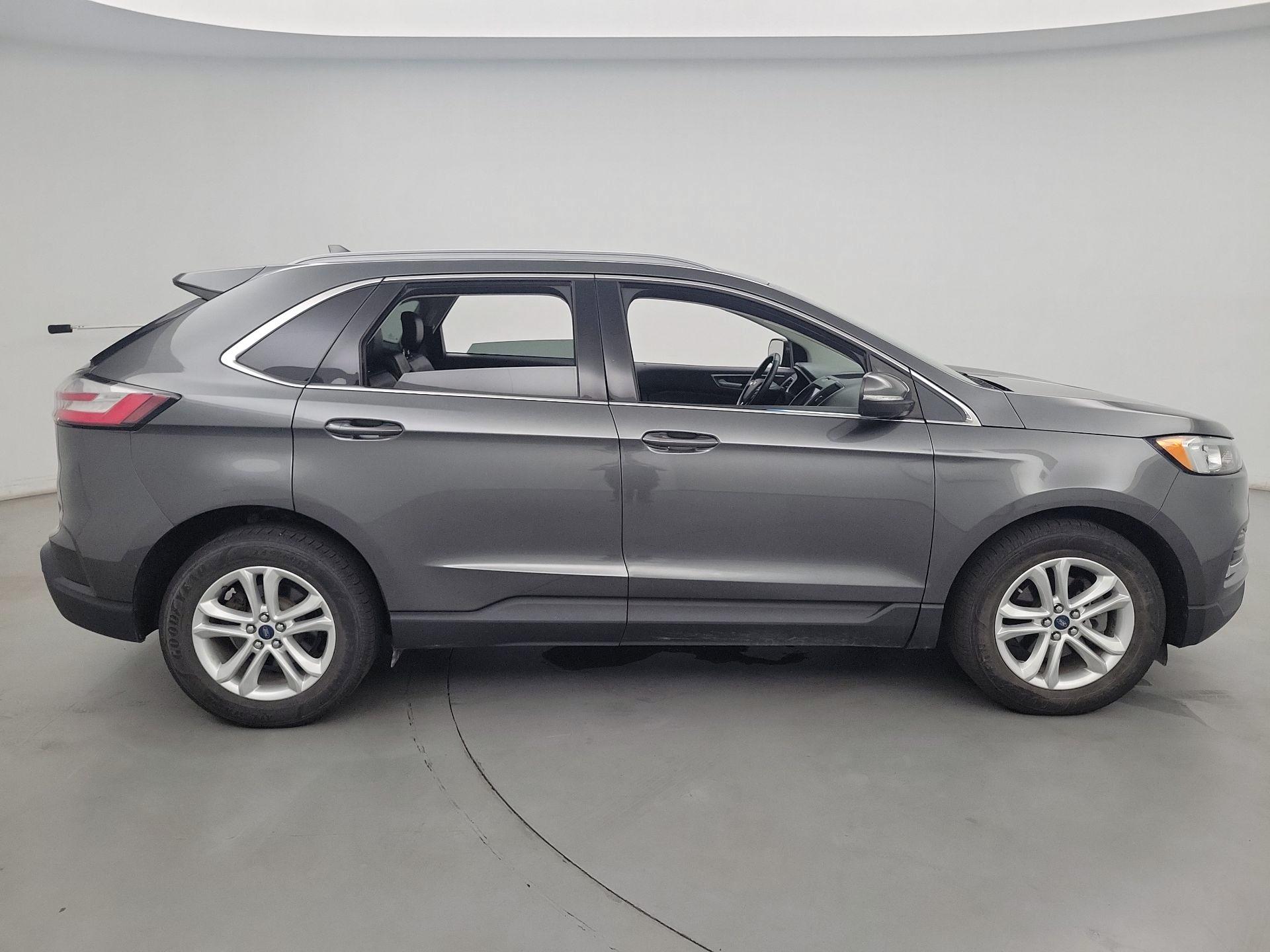 Thumbnail: 2020 Ford Edge - 4
