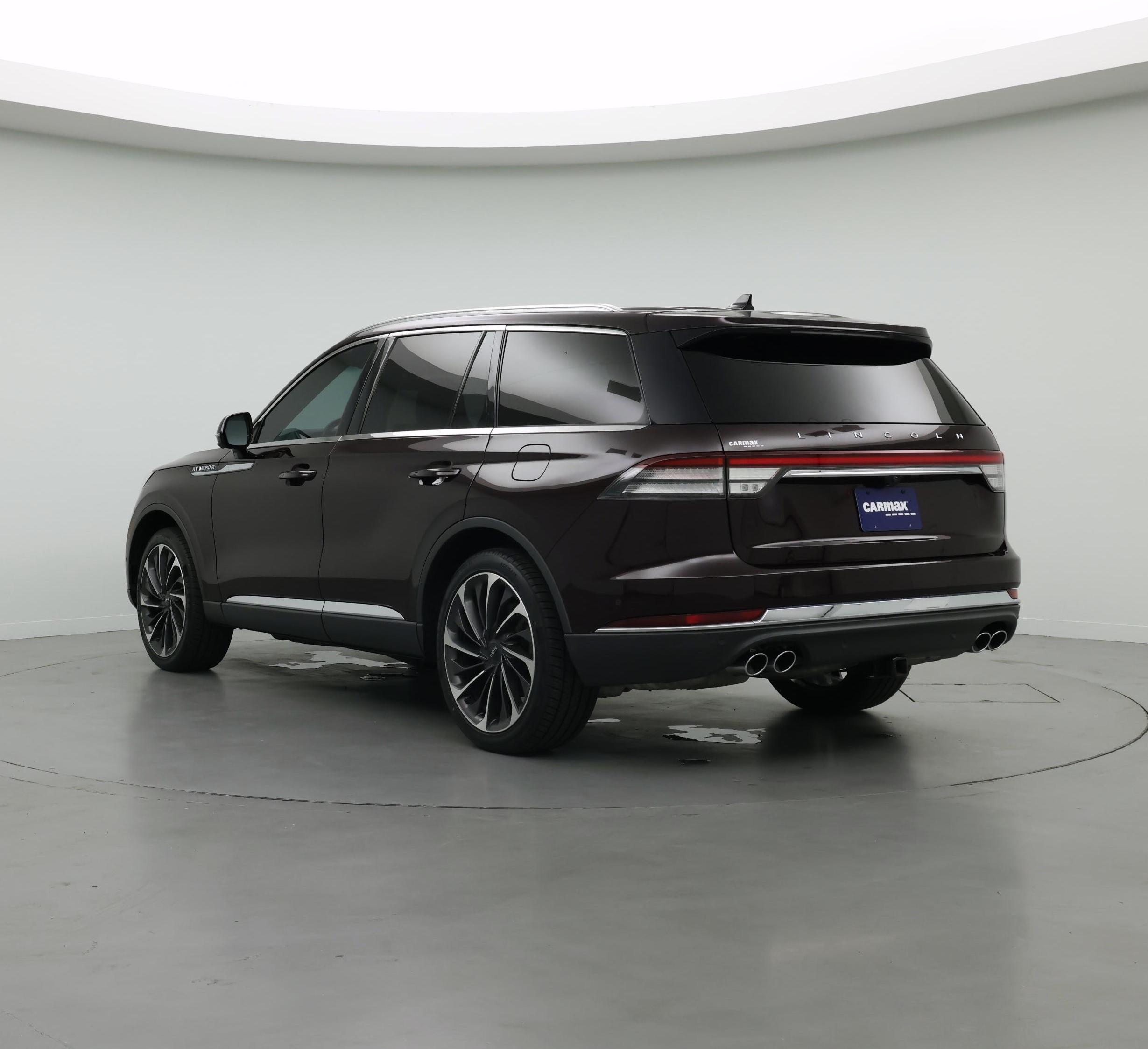 Thumbnail: 2023 Lincoln Aviator - 2