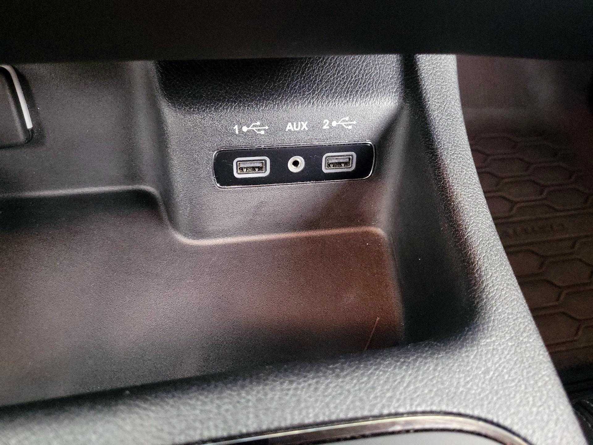 Thumbnail: 2020 Dodge Durango - 17