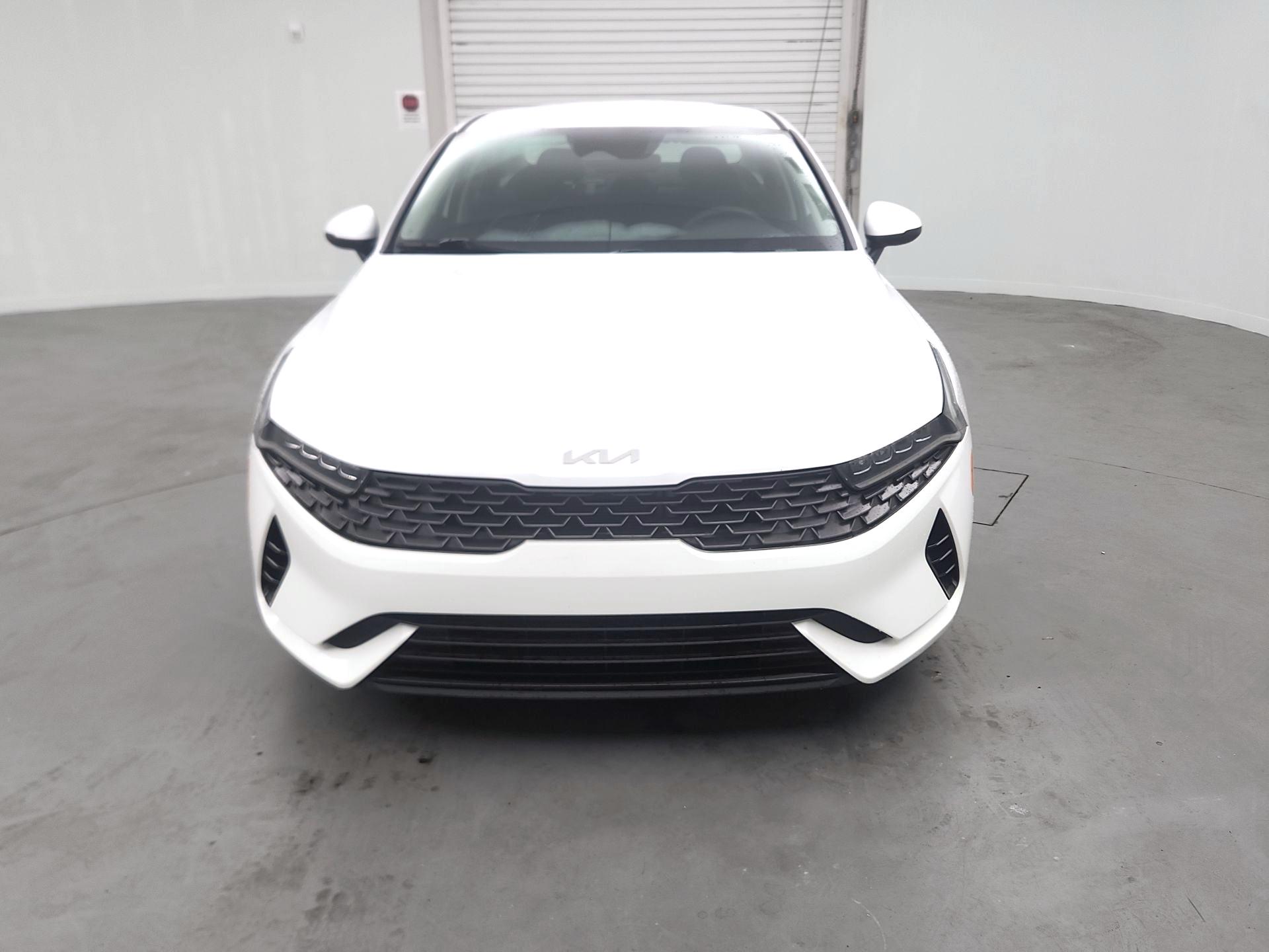 Thumbnail: 2022 Kia K5 - 2