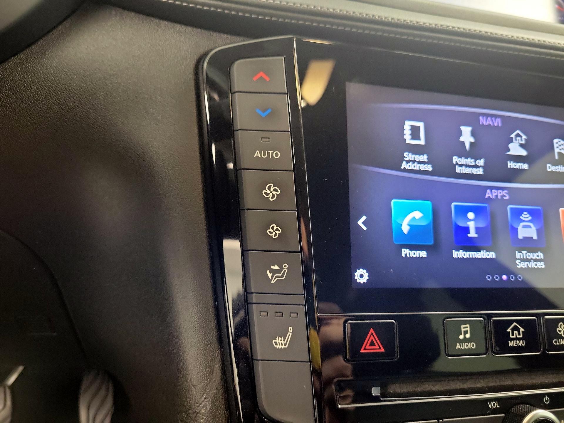 Thumbnail: 2019 INFINITI QX50 - 17