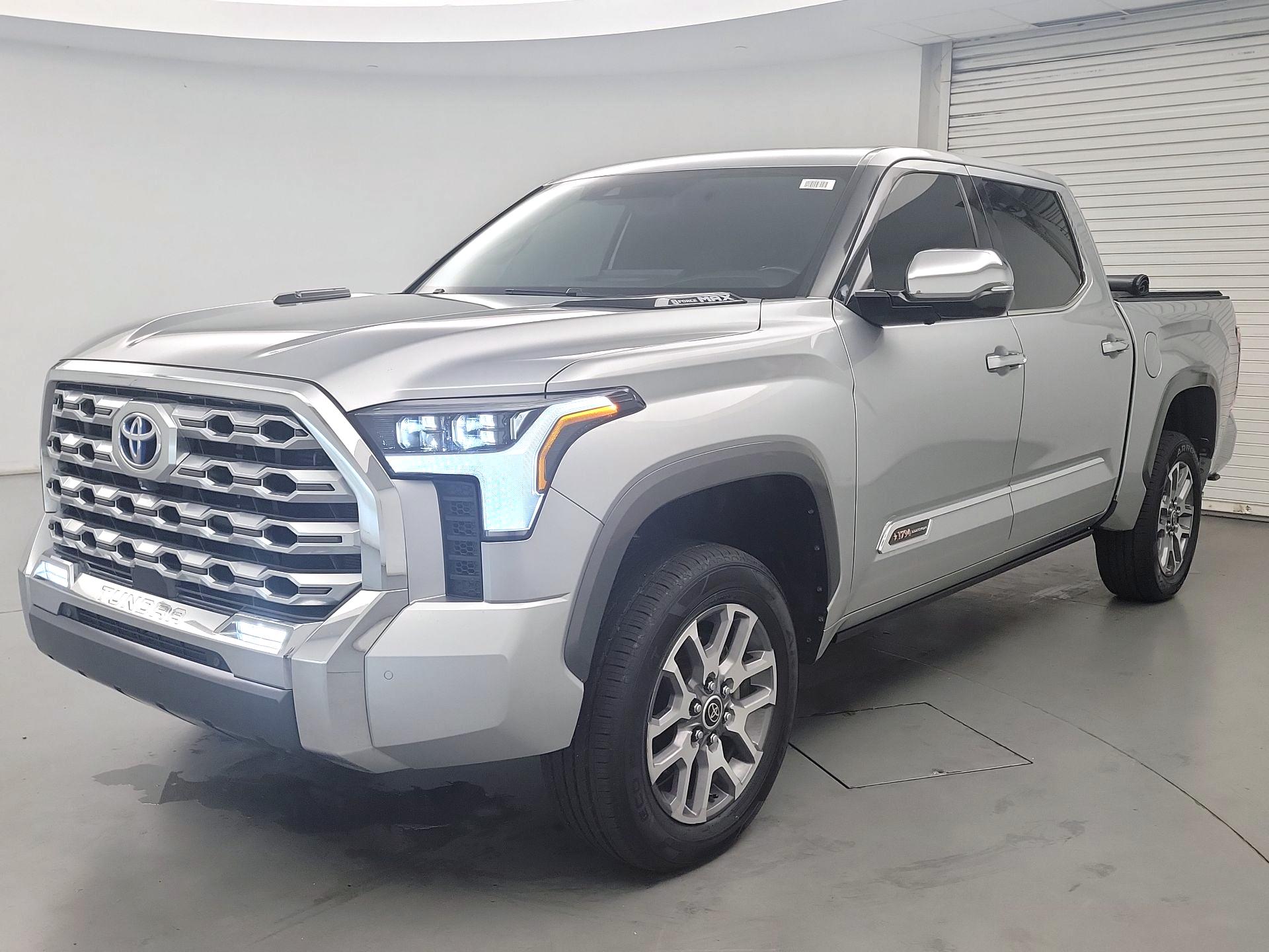 Thumbnail: 2022 Toyota Tundra - 3