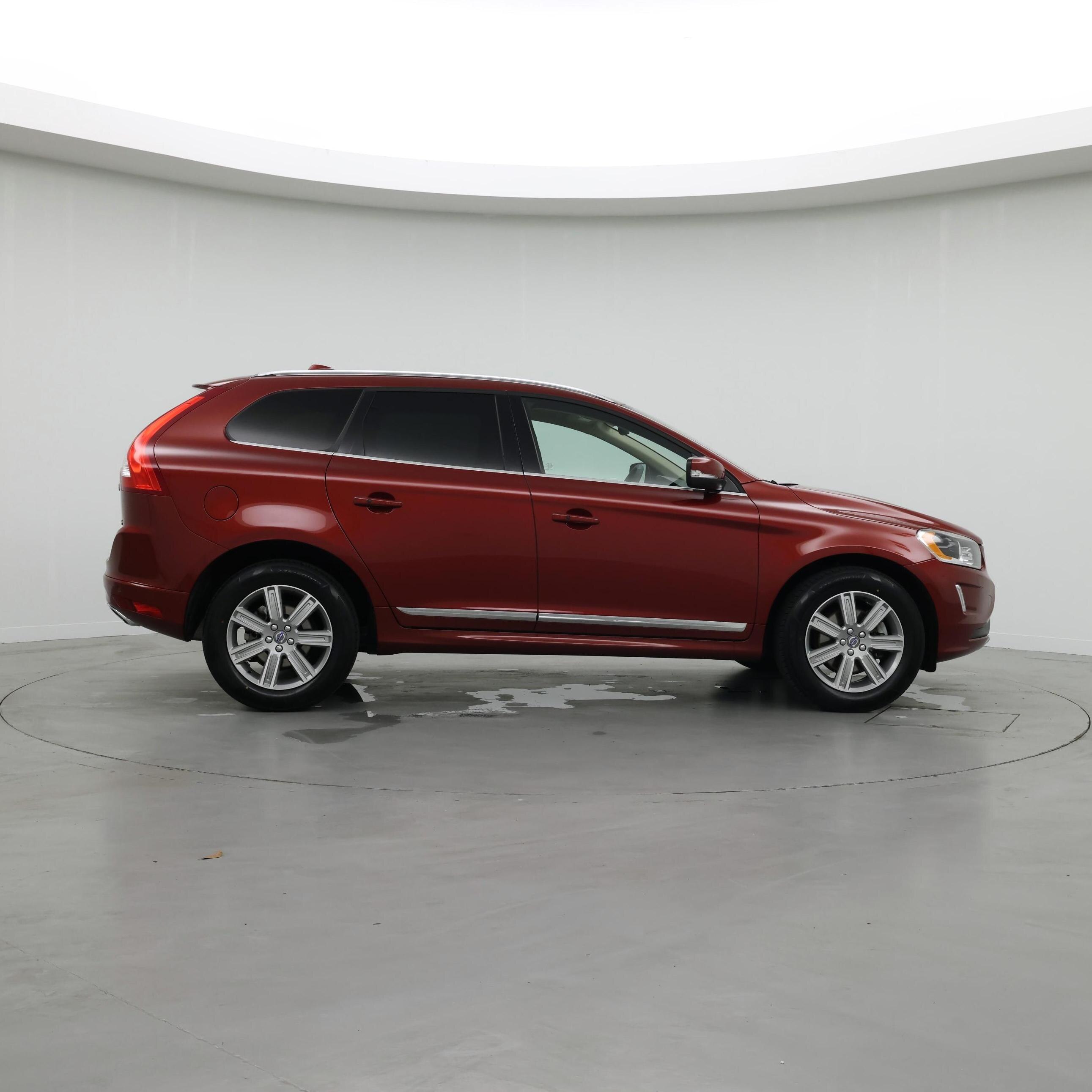 Thumbnail: 2017 Volvo XC60 - 7