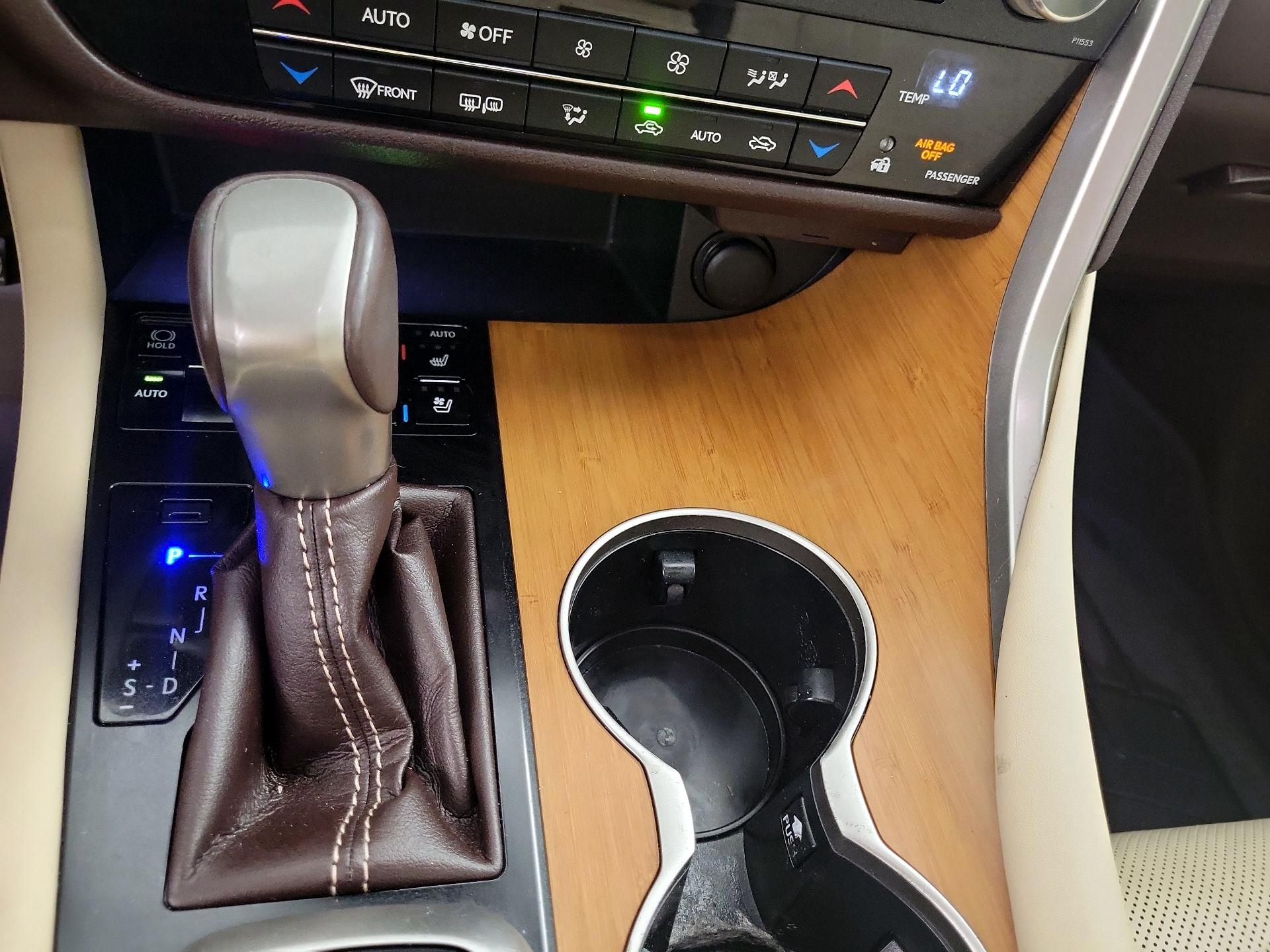 Thumbnail: 2017 Lexus RX - 15