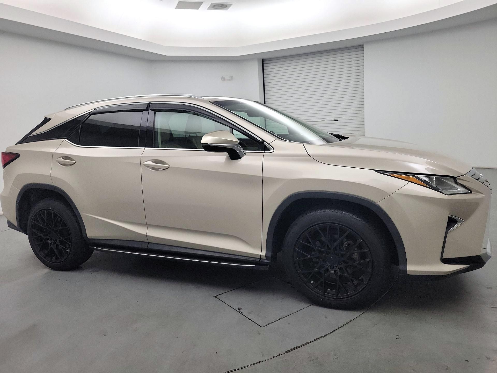 Thumbnail: 2017 Lexus RX - 4