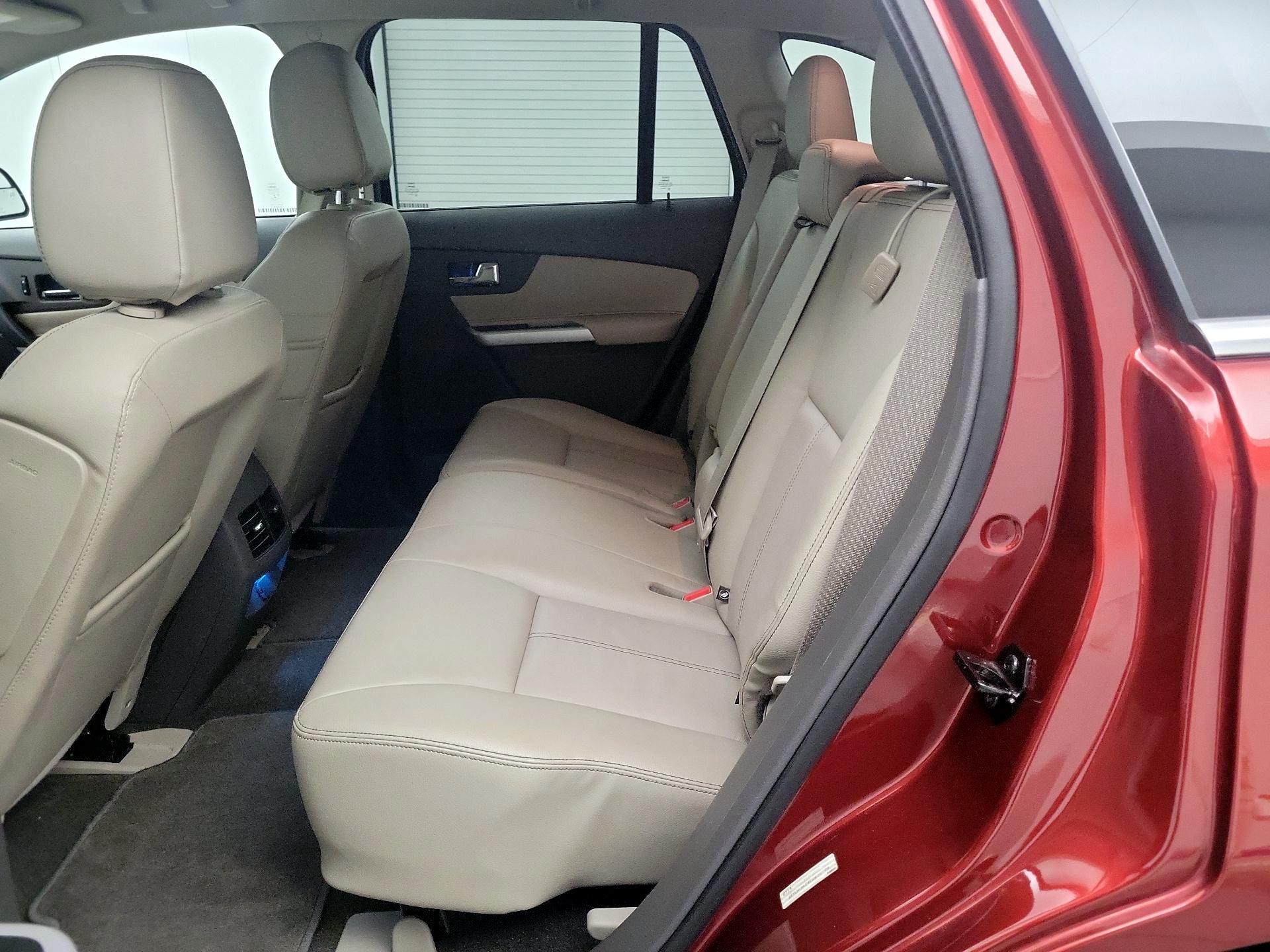 Thumbnail: 2014 Ford Edge - 19