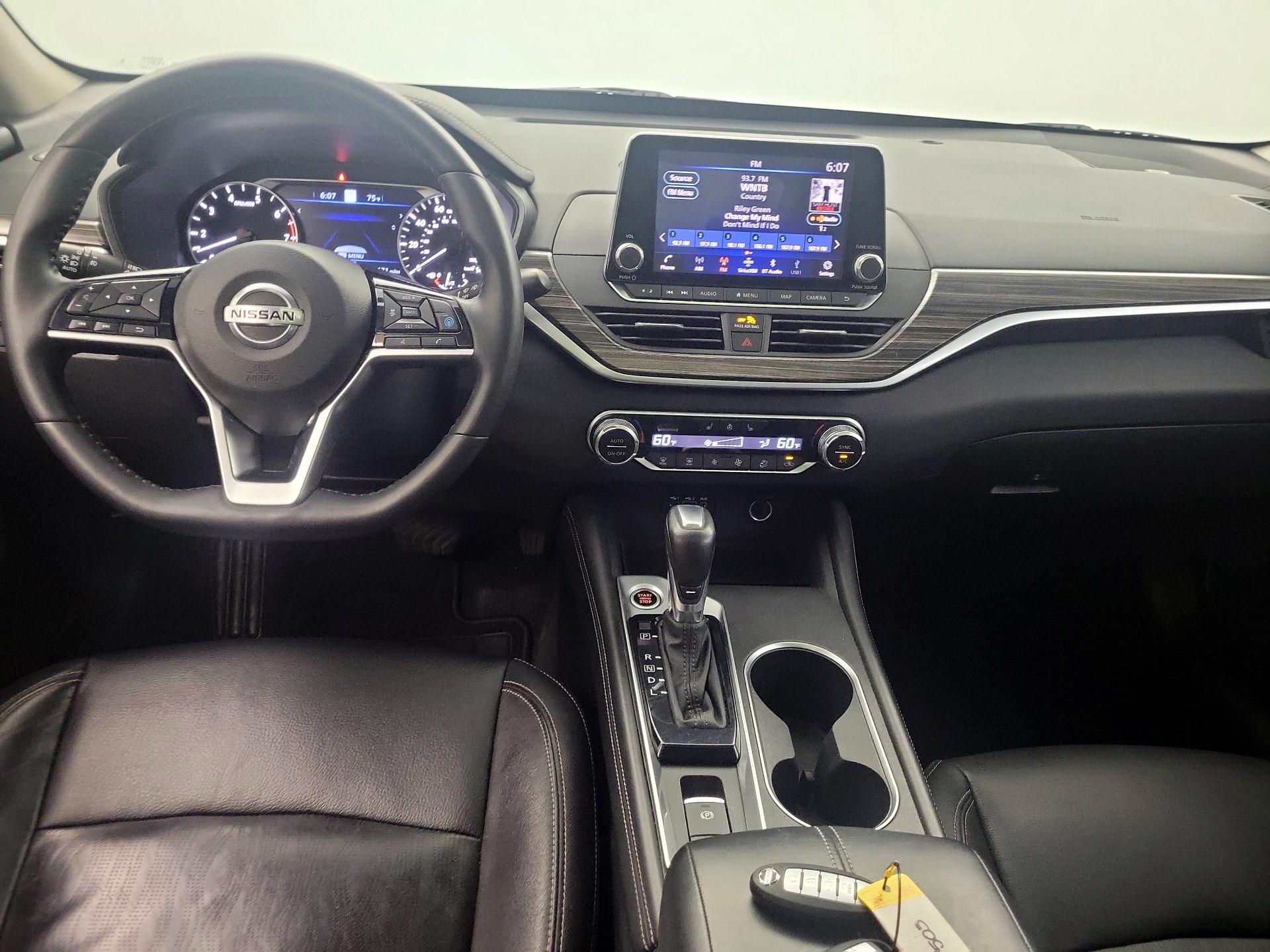 Thumbnail: 2019 Nissan Altima - 9