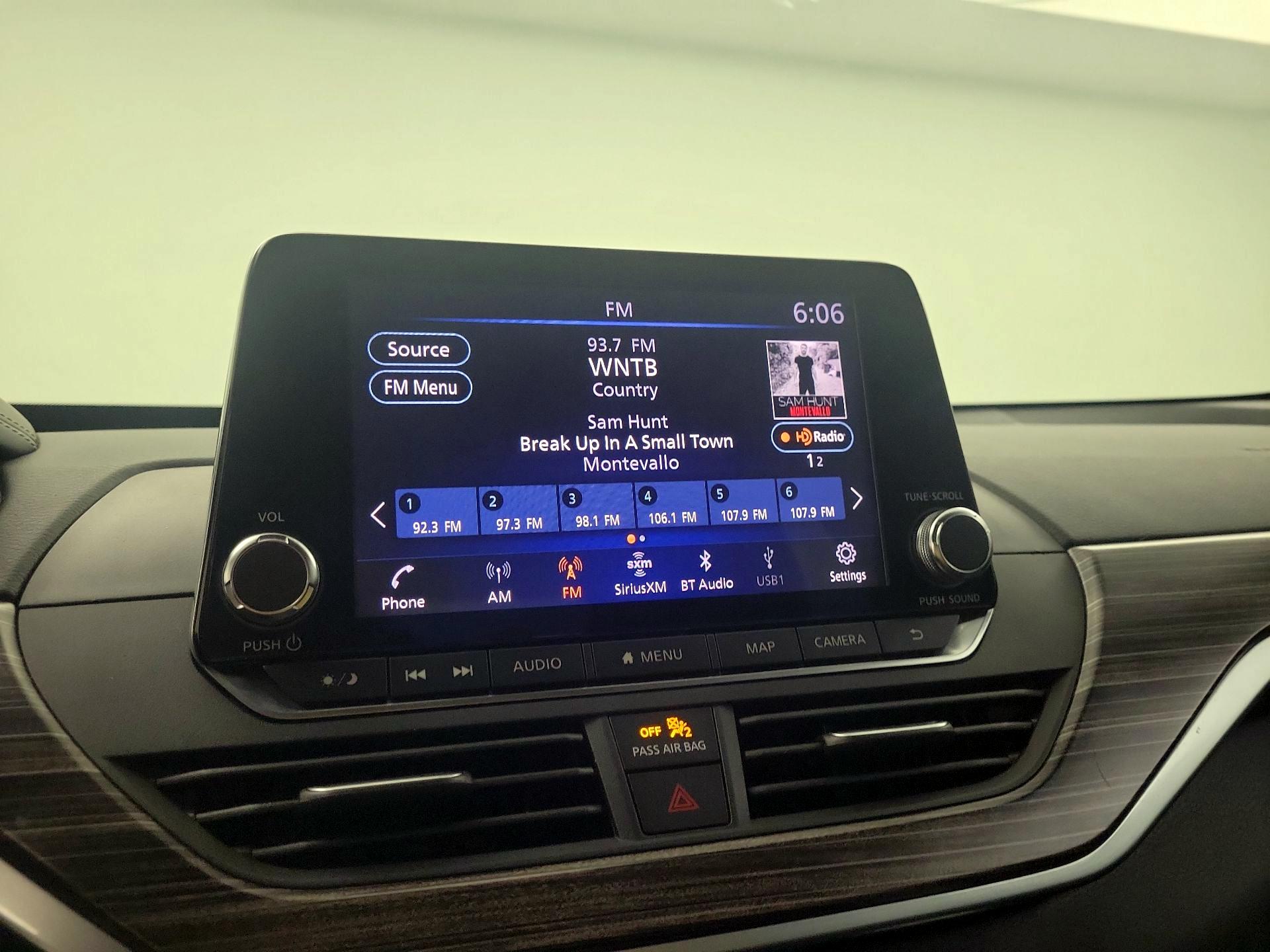 Thumbnail: 2019 Nissan Altima - 15
