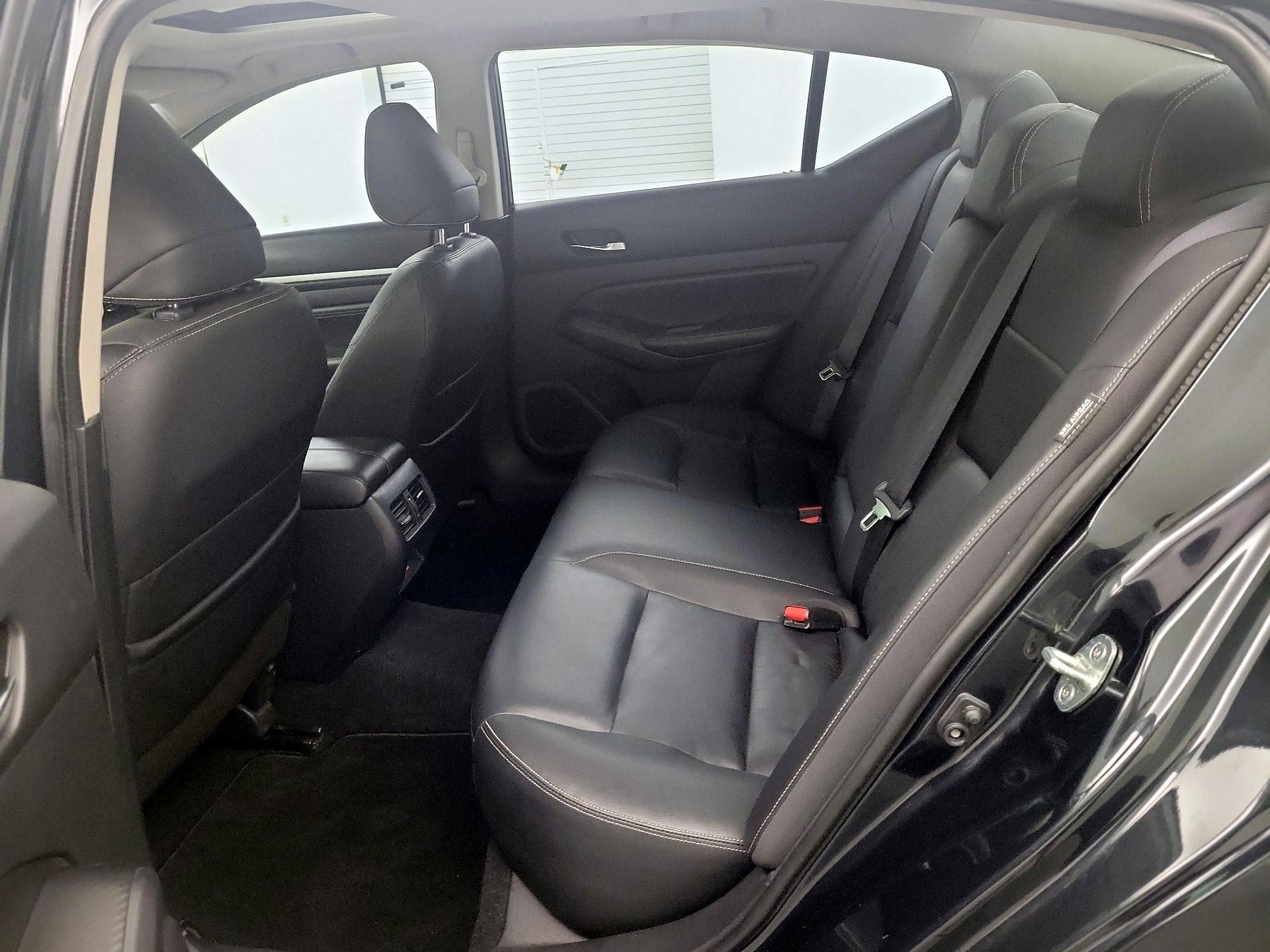 Thumbnail: 2019 Nissan Altima - 20