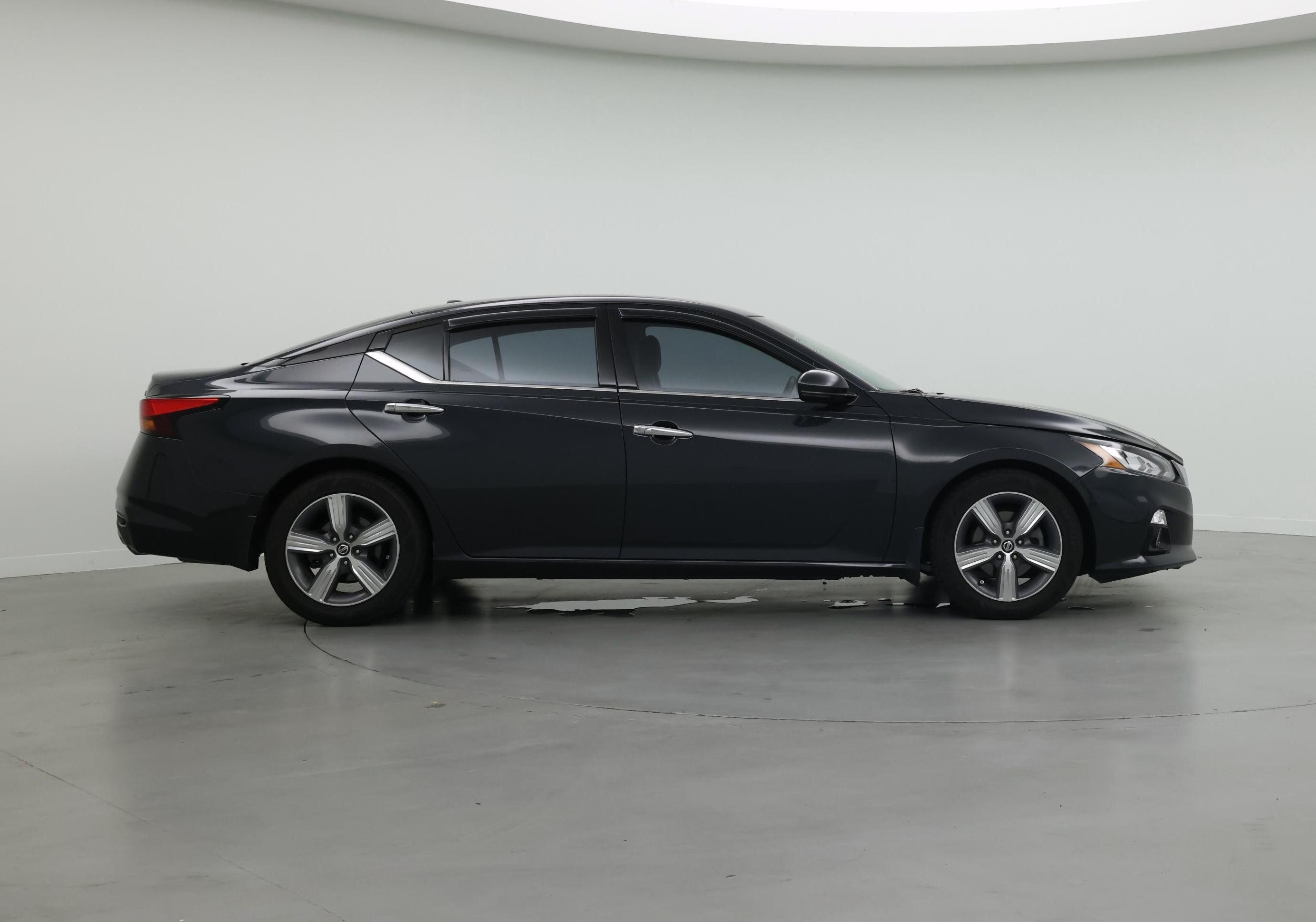 Thumbnail: 2019 Nissan Altima - 7